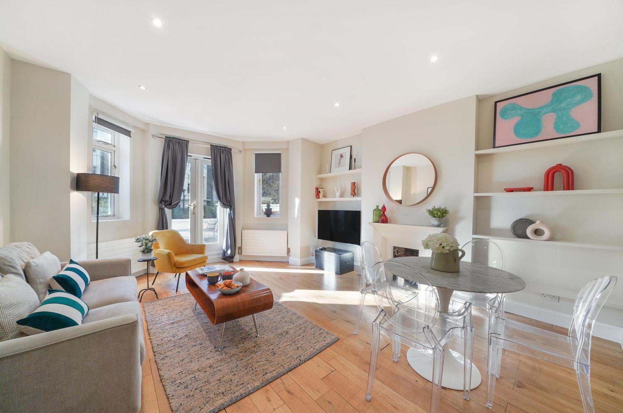 Hr2 - Charming 1-bed Near Holland Park * Londen