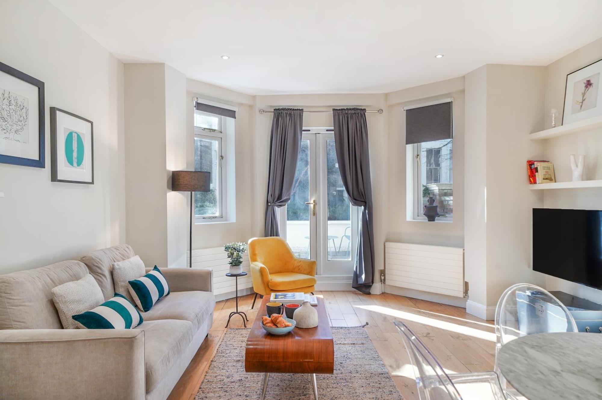 Hr2 - Charming 1-bed Near Holland Park Londen