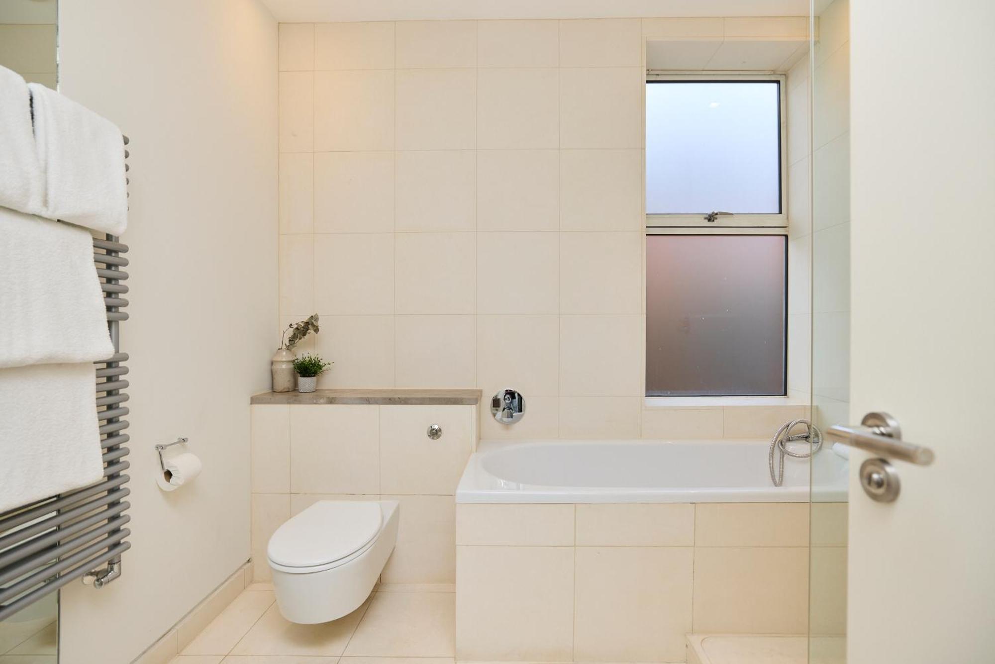 The Hampstead Garden Hideaway - 5bdr With Pool And Garden * Londres