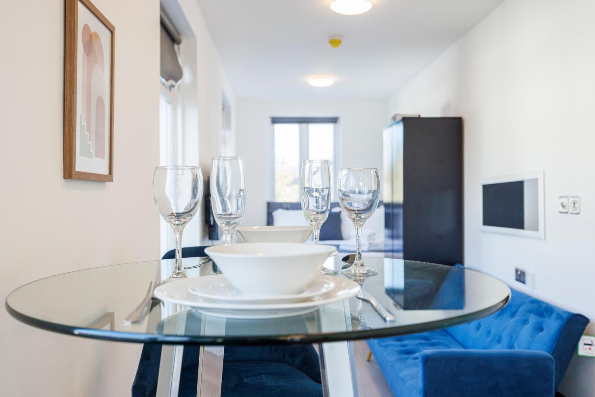 Appartement North West Ideal For Long & Short Offers Londres