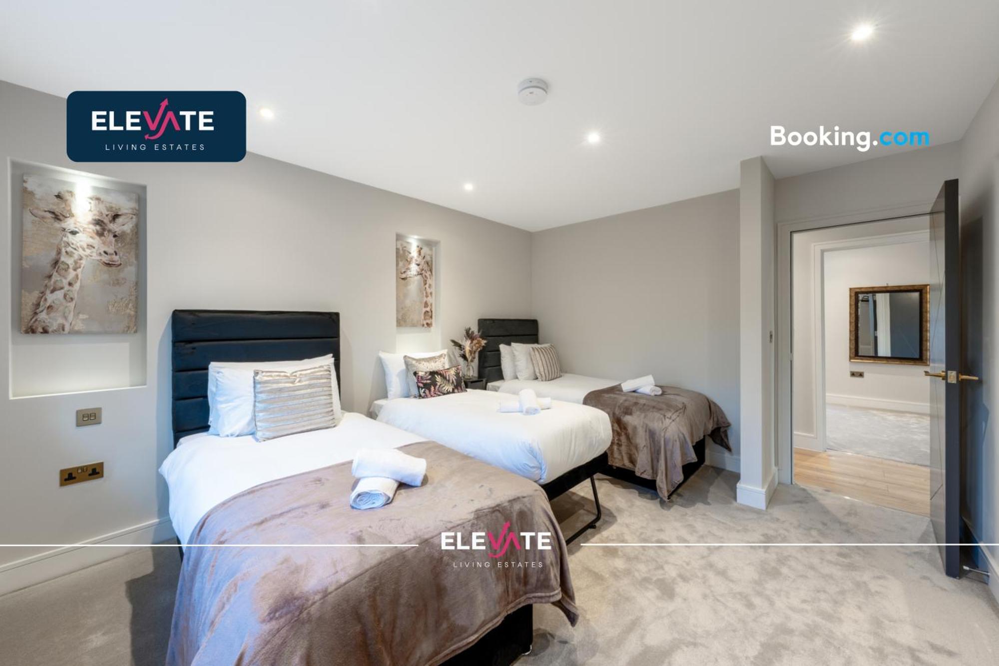 Premium Deals L Last-minute Escape L Wembley Stadium Location, Free Parking, Sleeps 8 L Elevate Living Estates Short Lets & Serviced Wembley