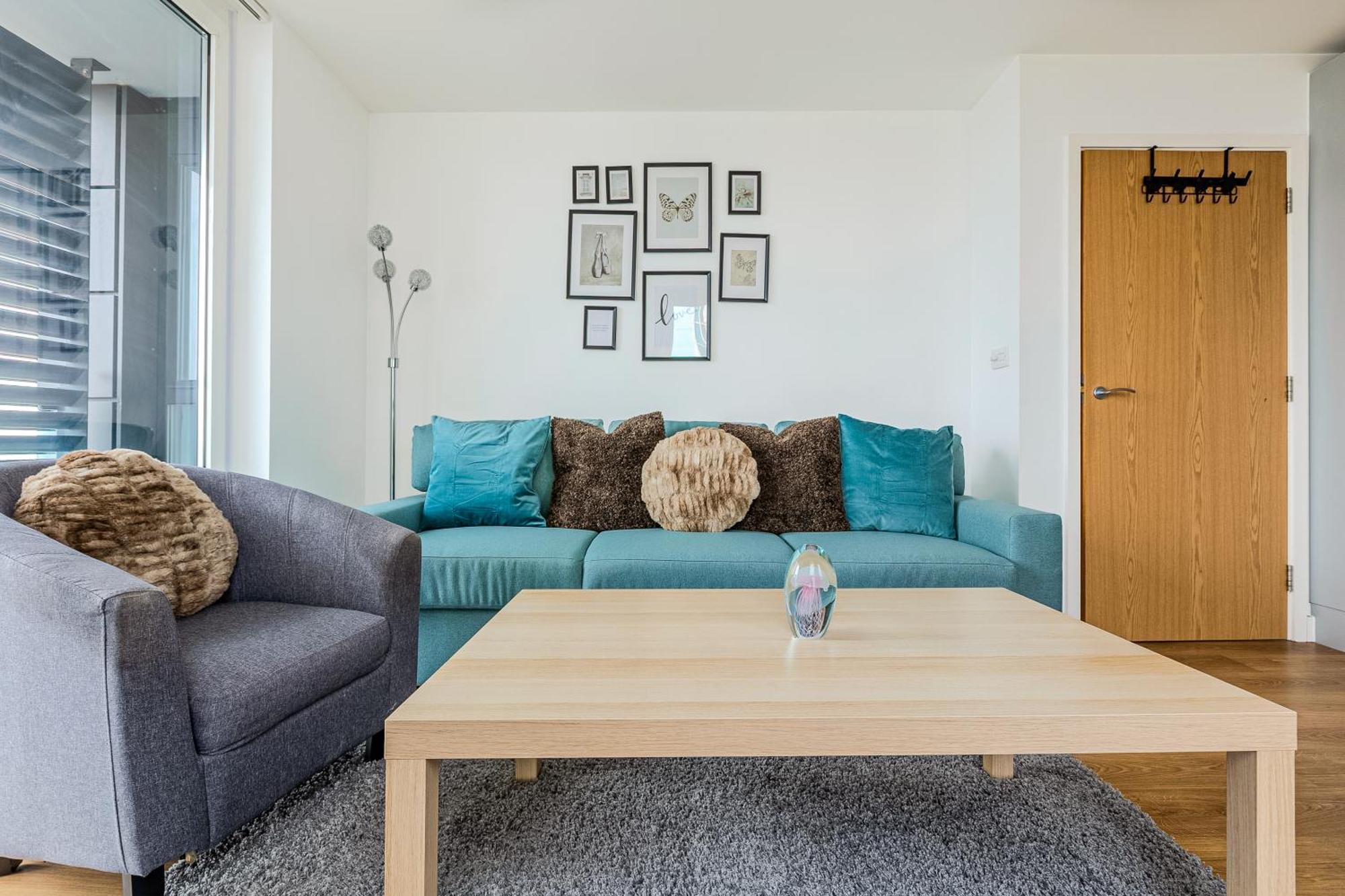 Appartement 2br Gem With Balcony 5 Min Stratford Station