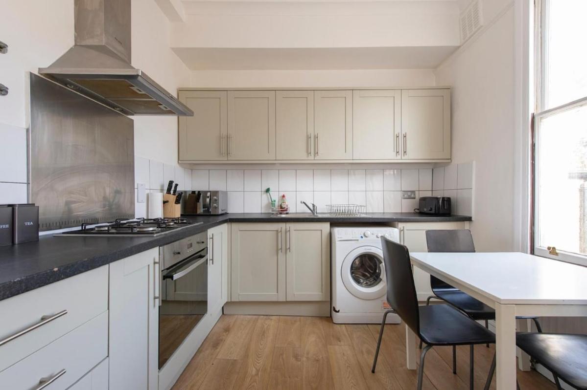 Split-level Spacious Family Appartement *