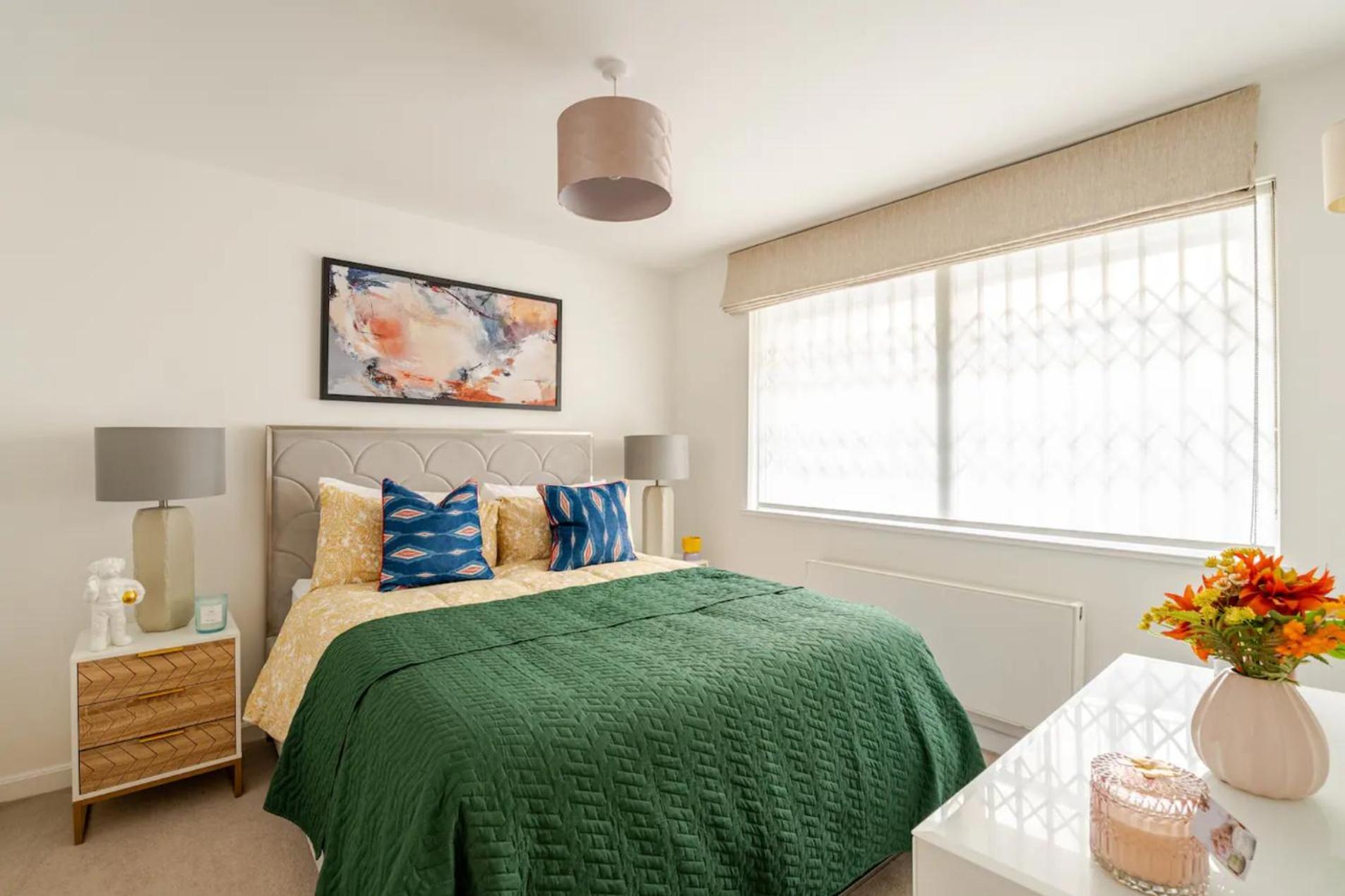 Extra Large Luxury Hyde Park By Mayfair Villa
