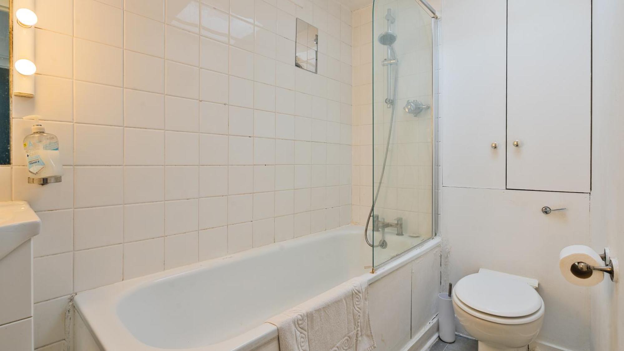 Ferienhaus Pool Table Stylish 3 Bedroom House Long Term London