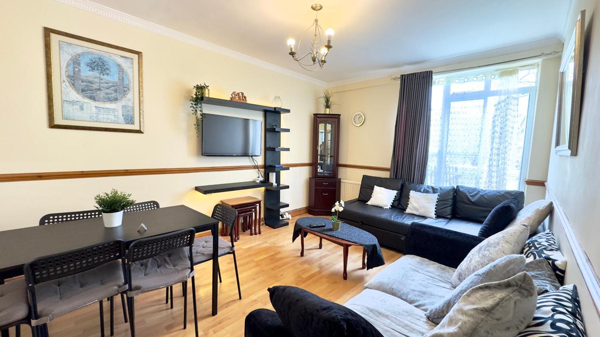 The Queens Palace 1 Bedroom By Wild Londen