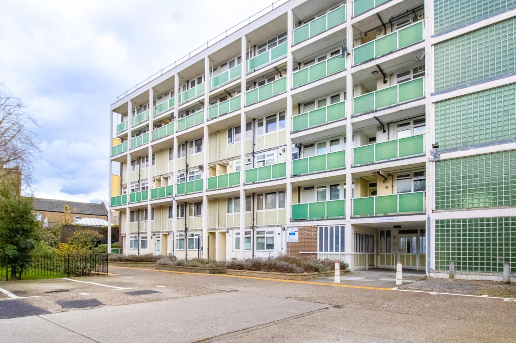 2br Flat King Bed 4 Min To Dlr Easy Access Apartamento