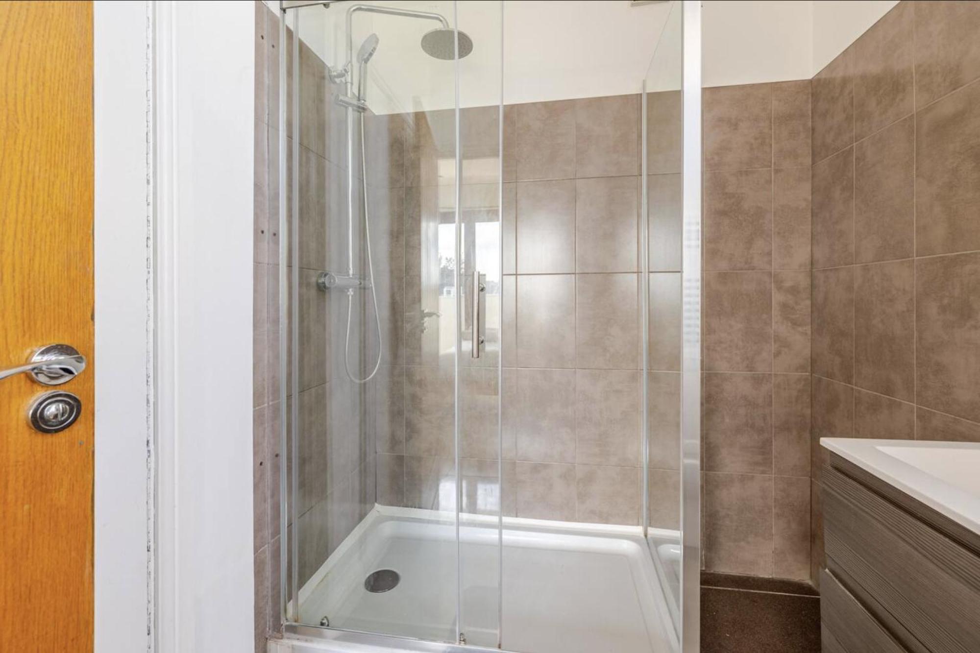 1 Bedroom Town House In * Londres