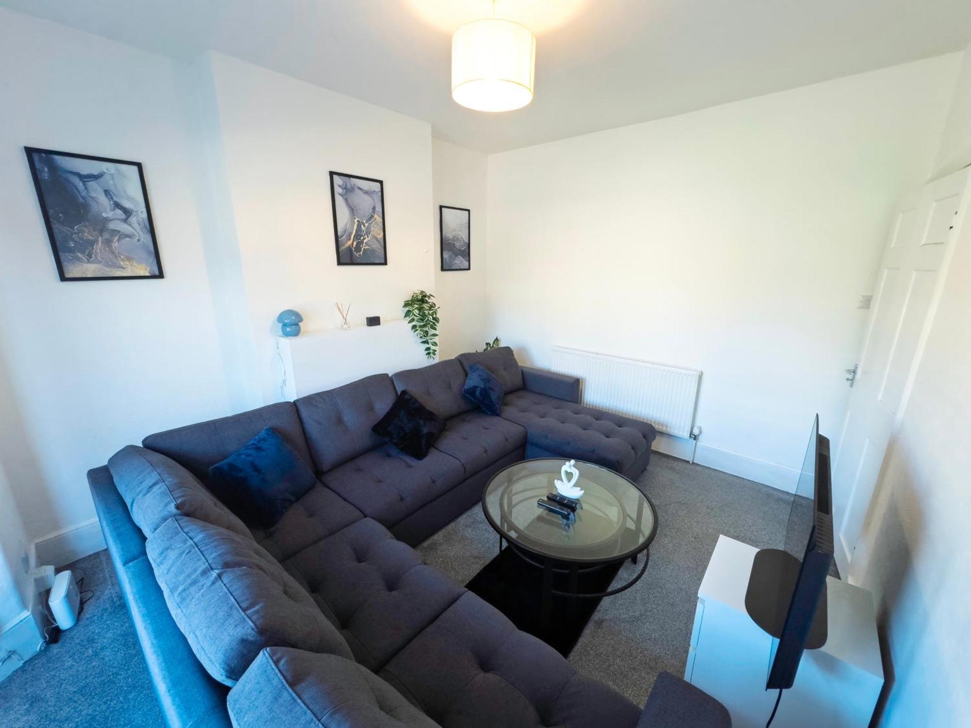 Spacious 3 Bed Apartment, 10 Mins From Wembley Stadium With Private Garden Appartement Londres