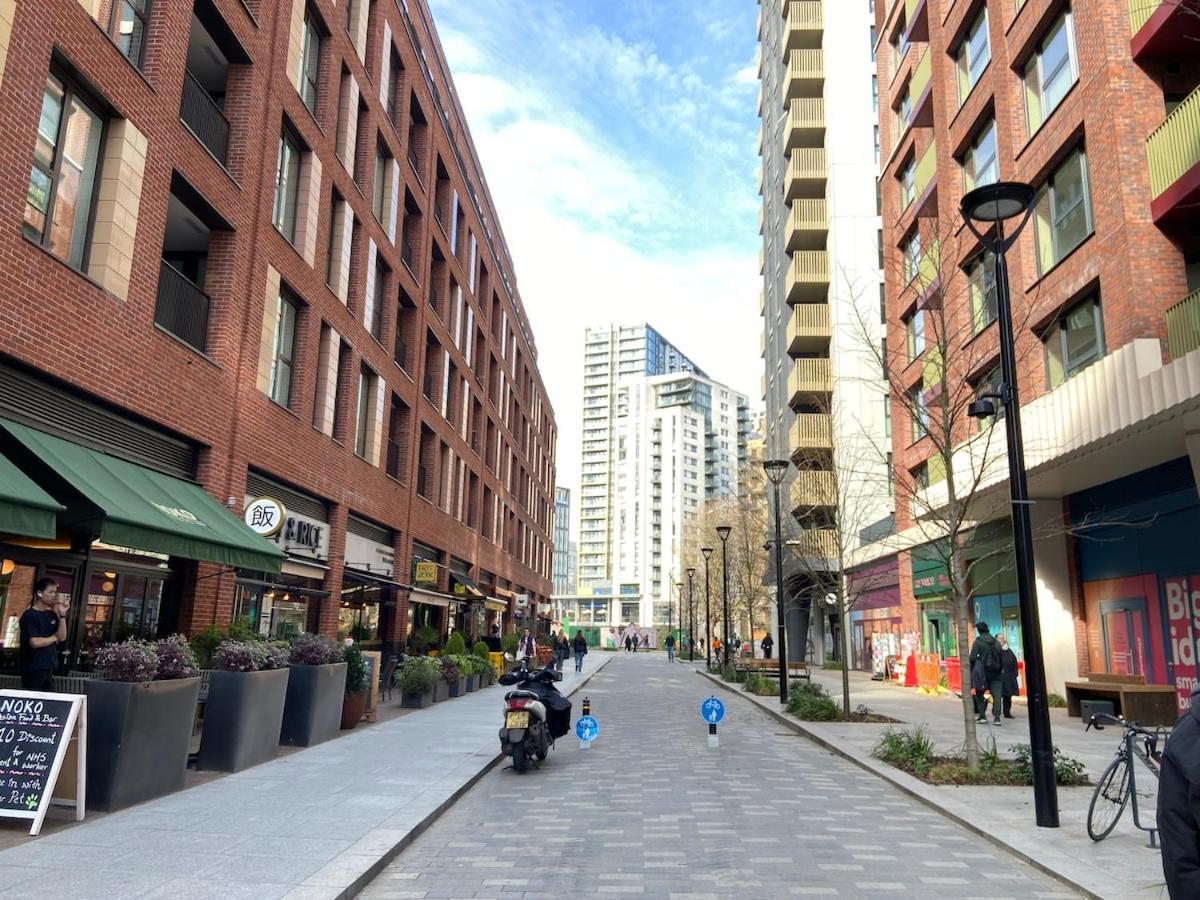 Bright And Compact In The Heart Of Londres