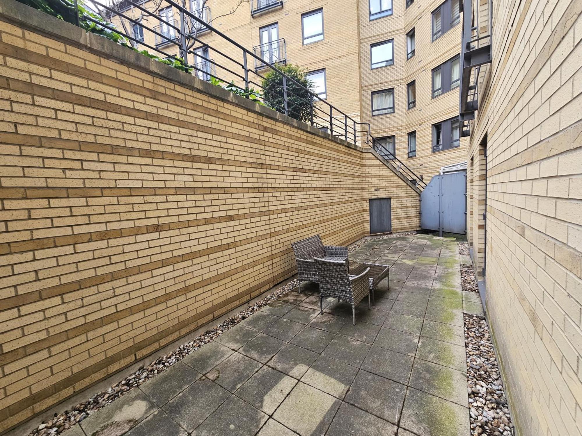 Appartement Luxury 3-bed With Private Garden En-suites & Underground Parking Prime Nw6 Location Londres