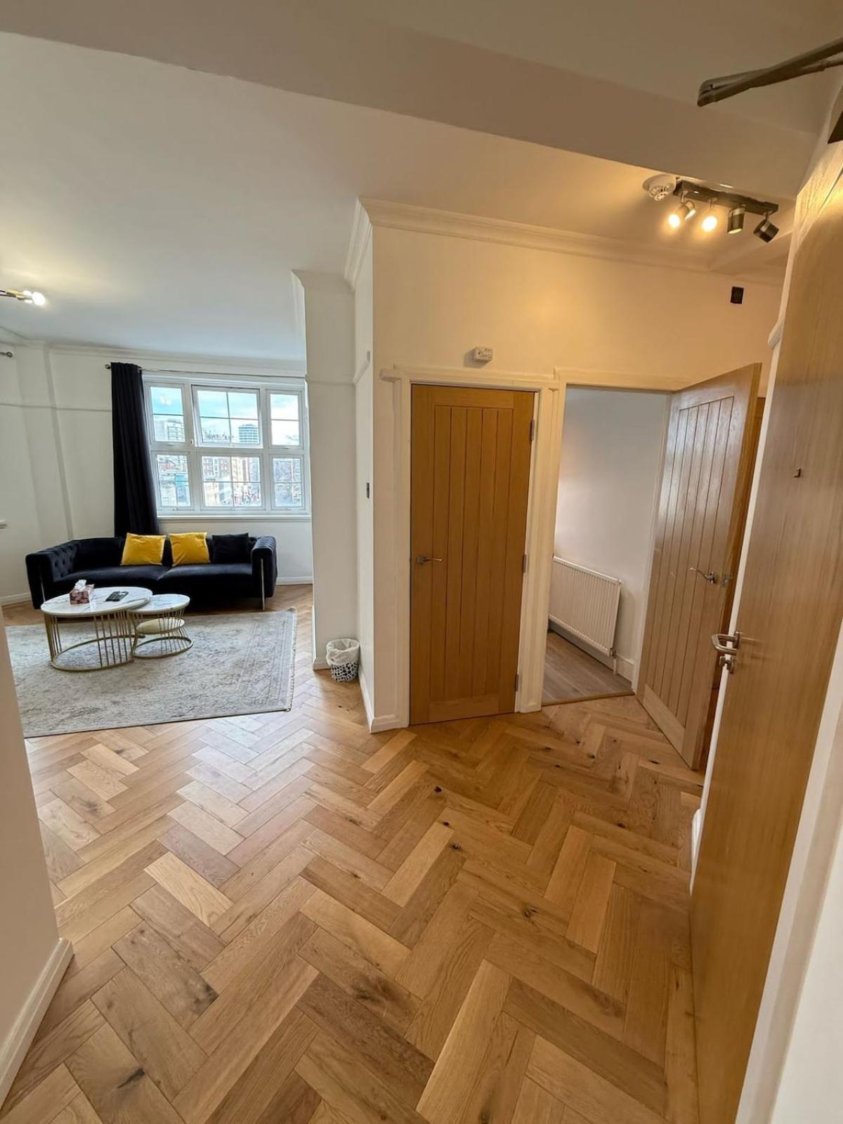 F54 Modern 3-bed Flat Near Paddington Station *