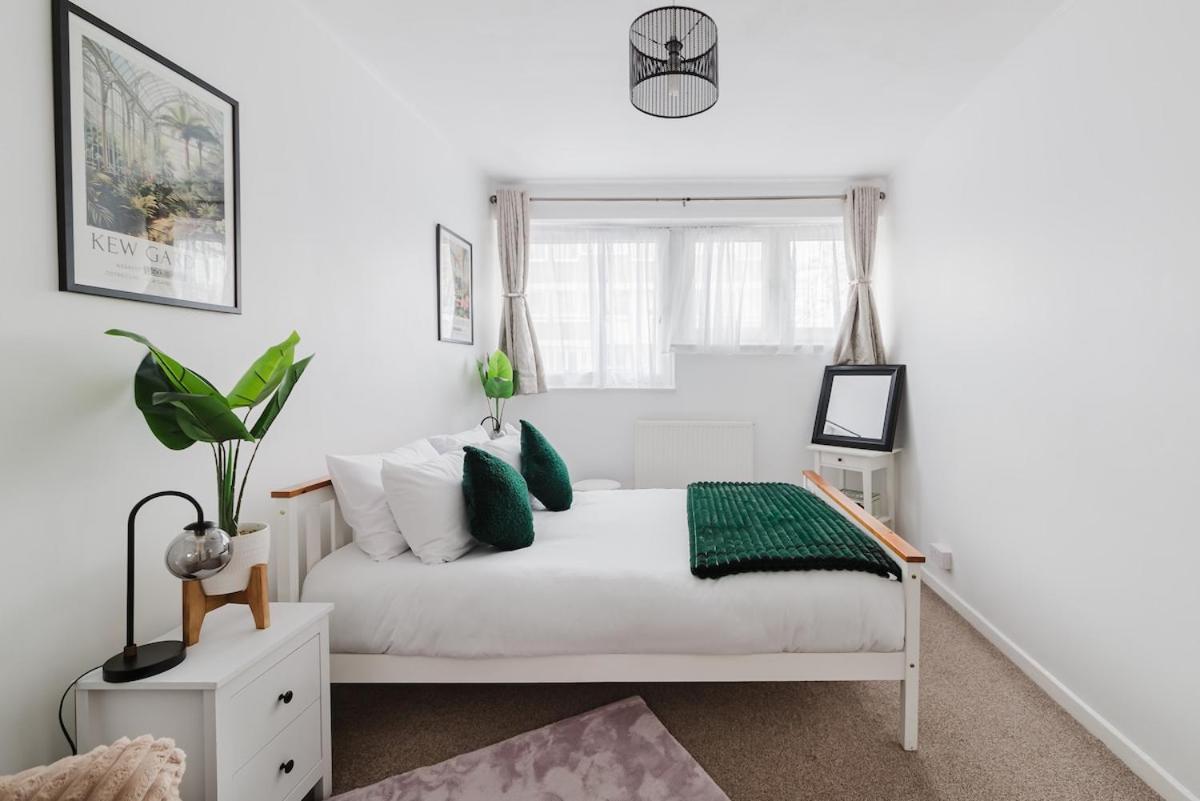 Apartamento Spacious 3-bed Near Shoreditch With Parking