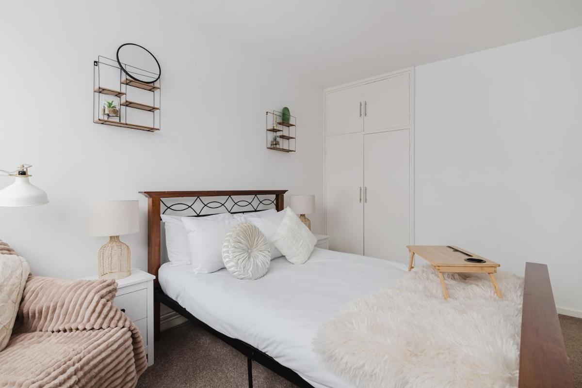 Appartement Spacious 3-bed Near Shoreditch With Parking Londres