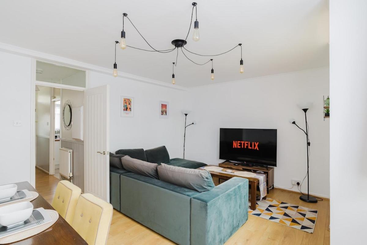 Spacious 3-bed Near Shoreditch With Parking Appartement *