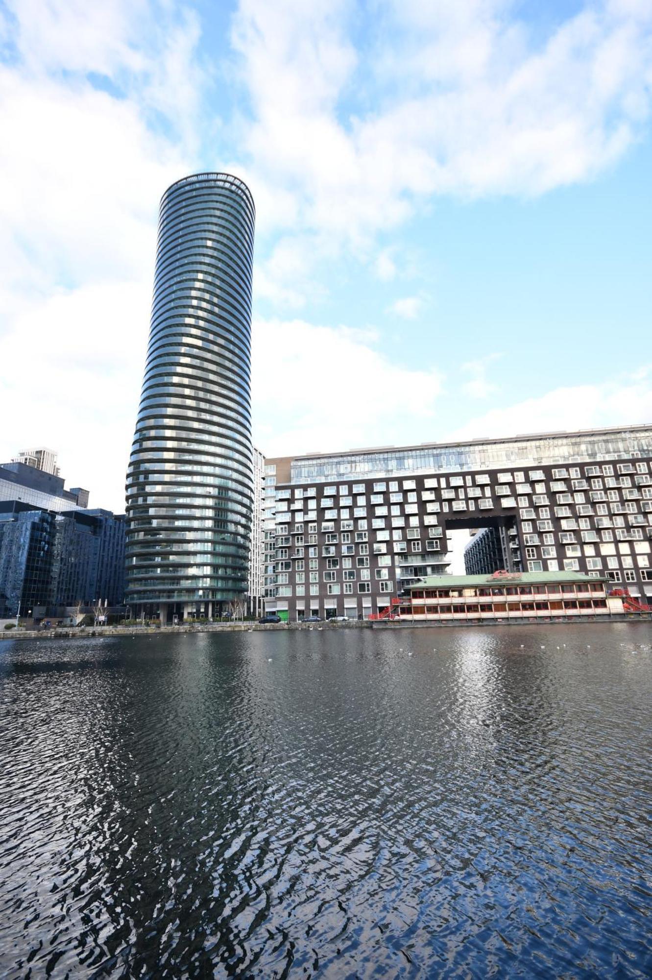 Comfortable 2 Bedroom Flat With Great View Near Canary Wharf Appartement *