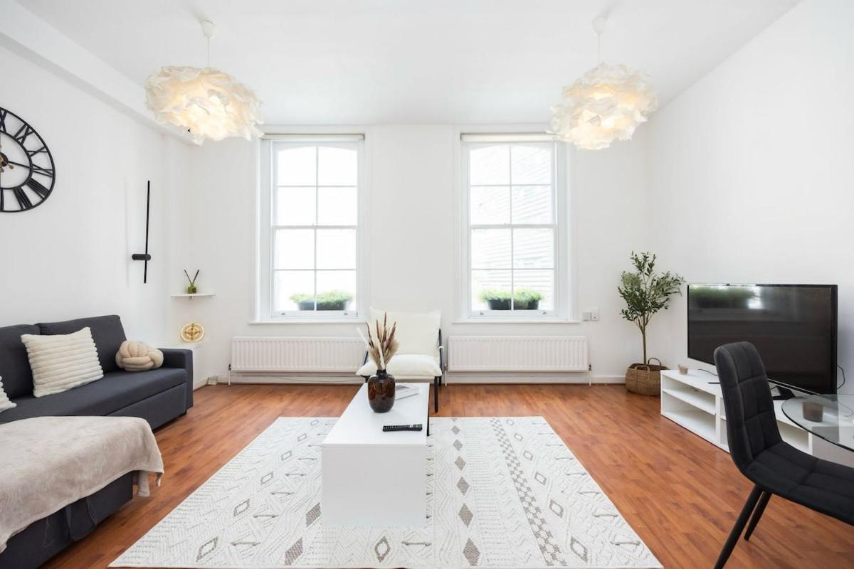 Spacious 1br Near Bridge Londres