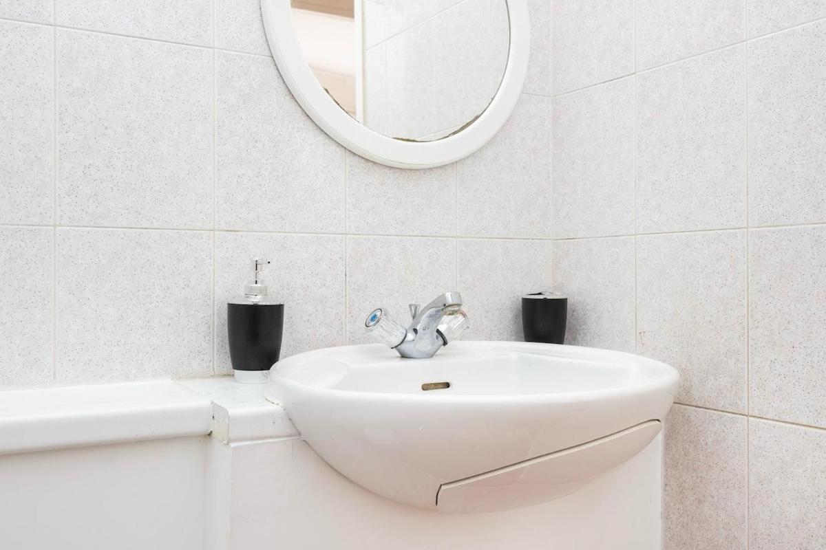 Spacious 1br Near Bridge * Londres