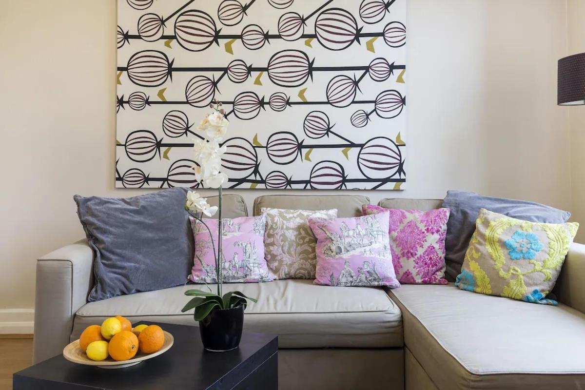 Trendy Spacious 1 Bedroom Flat Appartement *