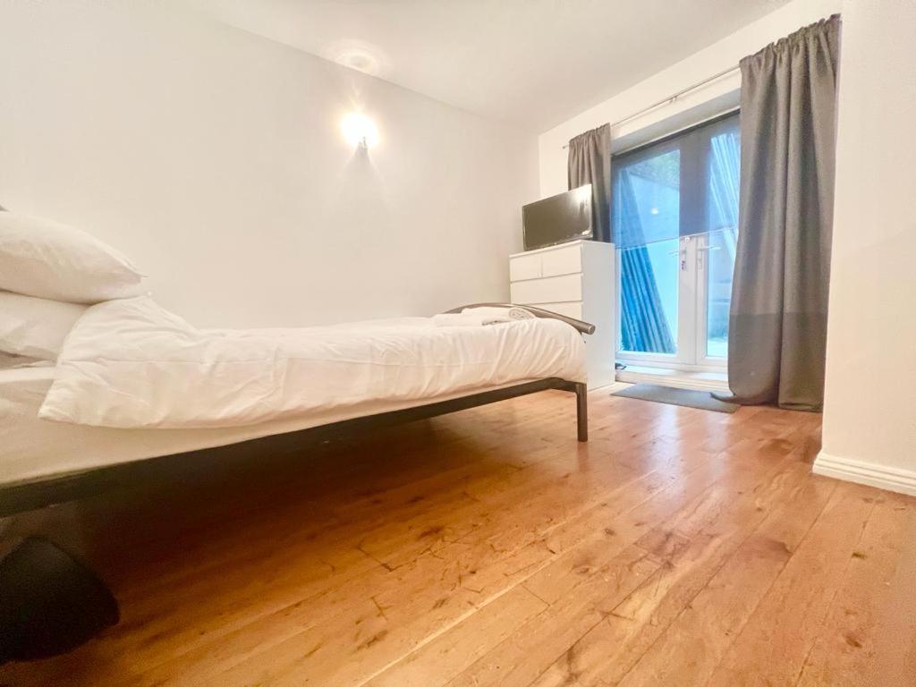 Beautiful 2 Bedrooms, Walking Distance From The Shard Londres
