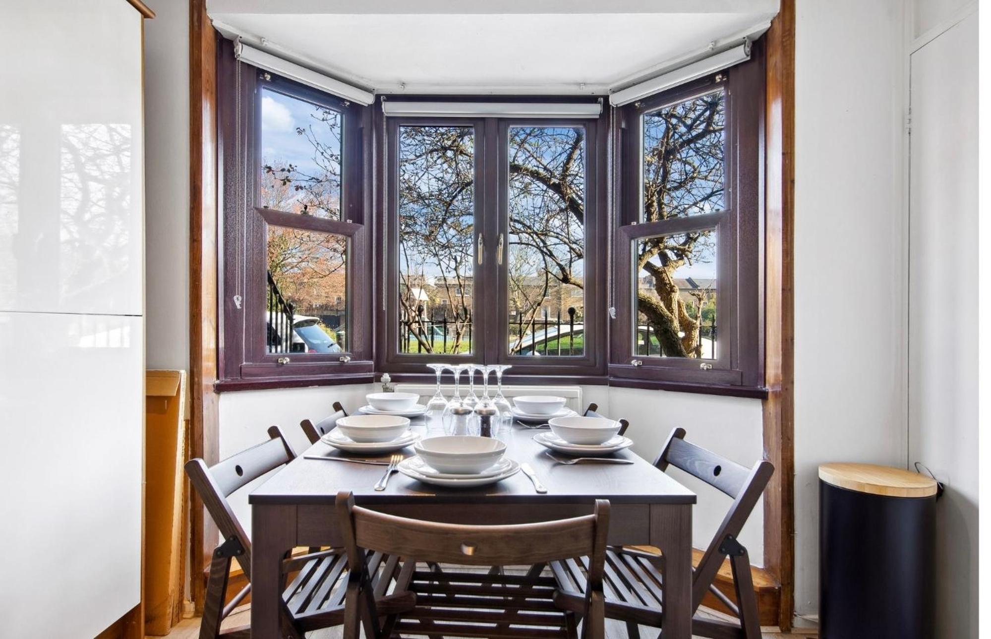 The Angel Garden Residence, A Sophisticated 3-bedroom Escape * Londres
