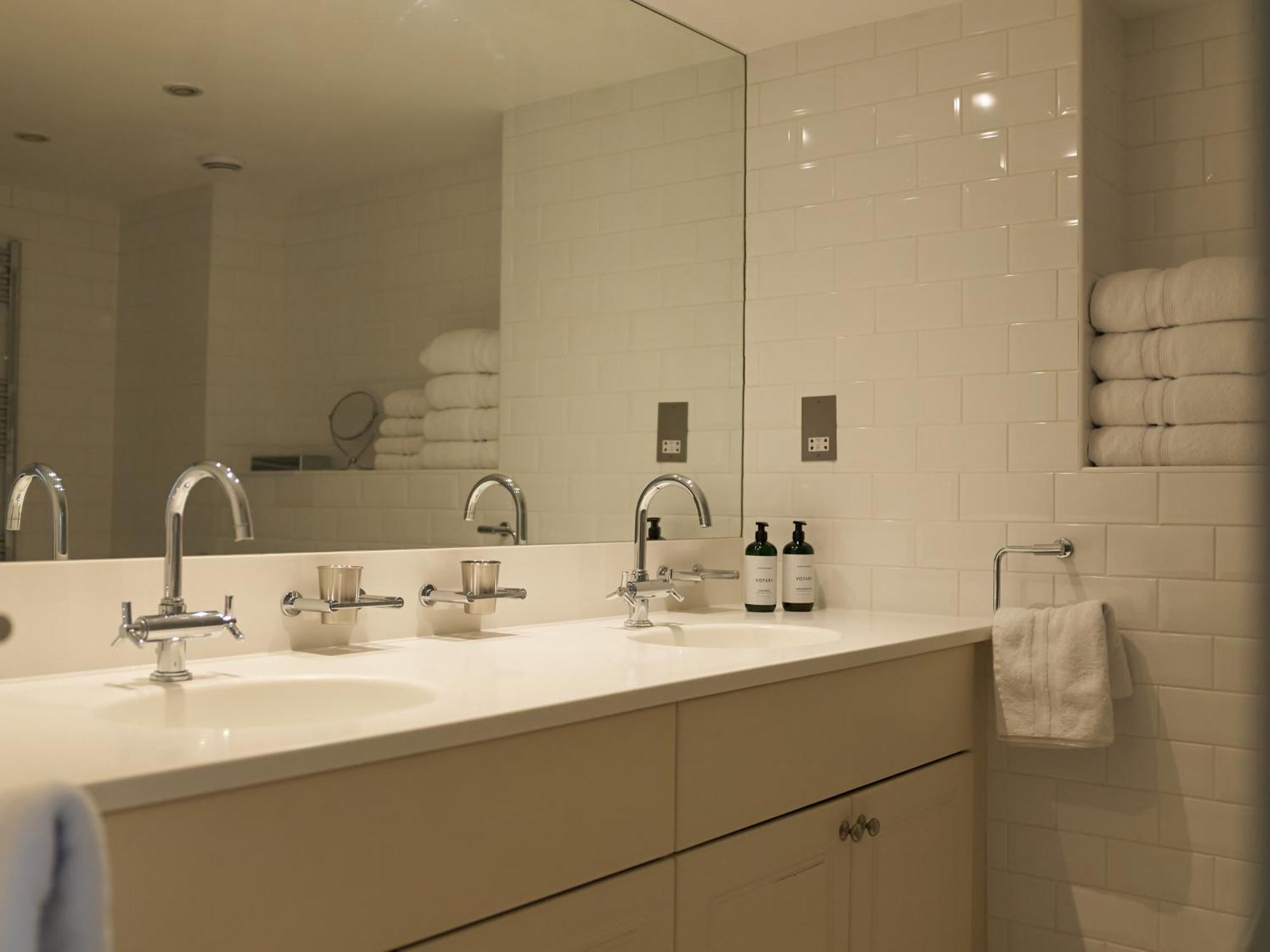 Apartahotel Europa House 4*