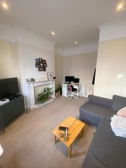Appartement Dancer Road - Welcoming Flat With Outdoor Space Londres