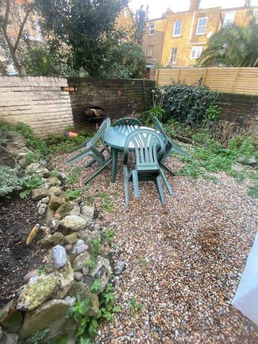 Dancer Road - Welcoming Flat With Outdoor Space * Londres