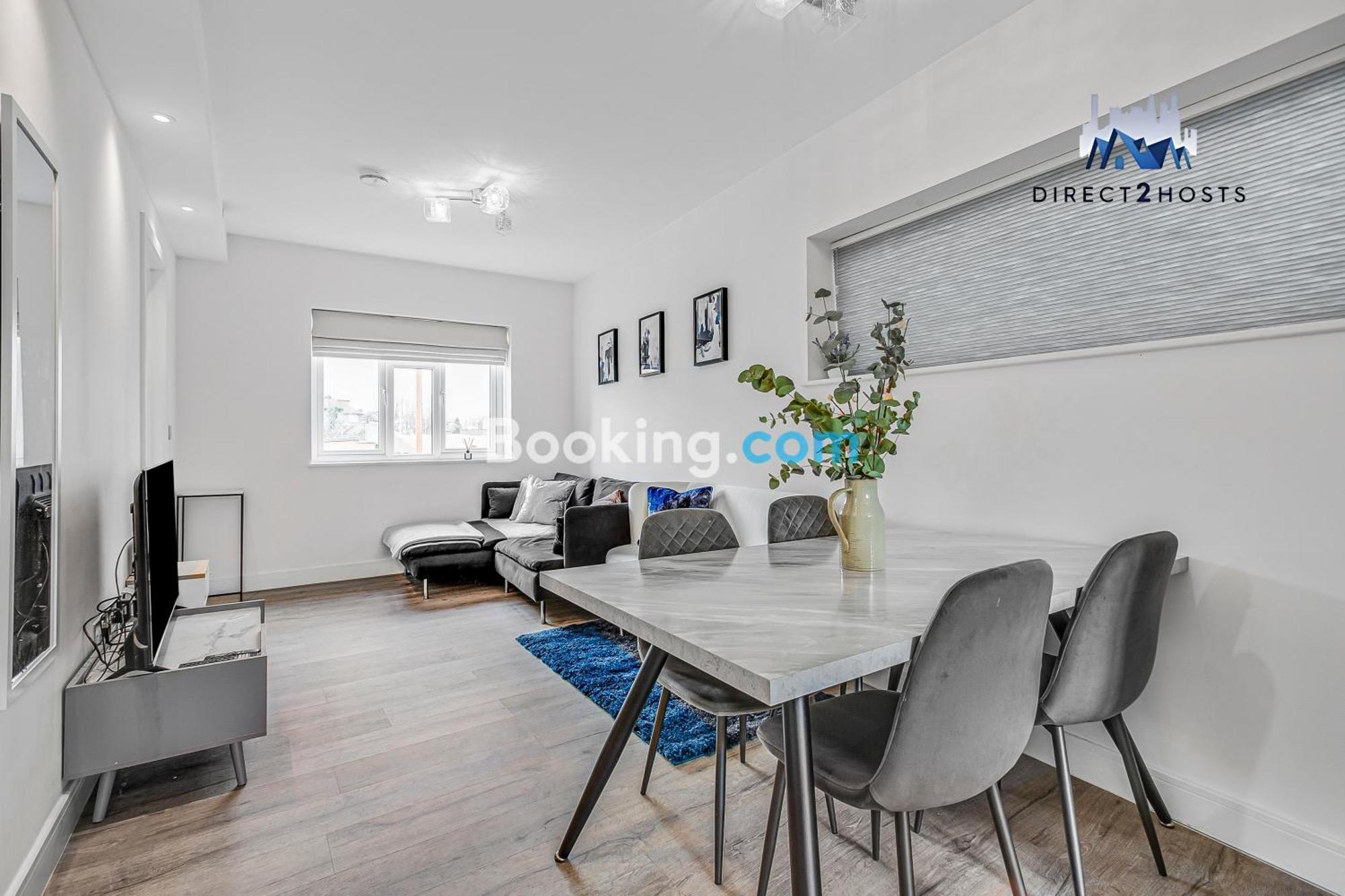 Exclusive Deals ! Last-minute ! Modern And Stylish Two Bedroom By Direct2hosts With Great Location! W3 7lu, United Kingdom ! By Nancy Short Lets & Serviced Accommodation! Appartement Londres