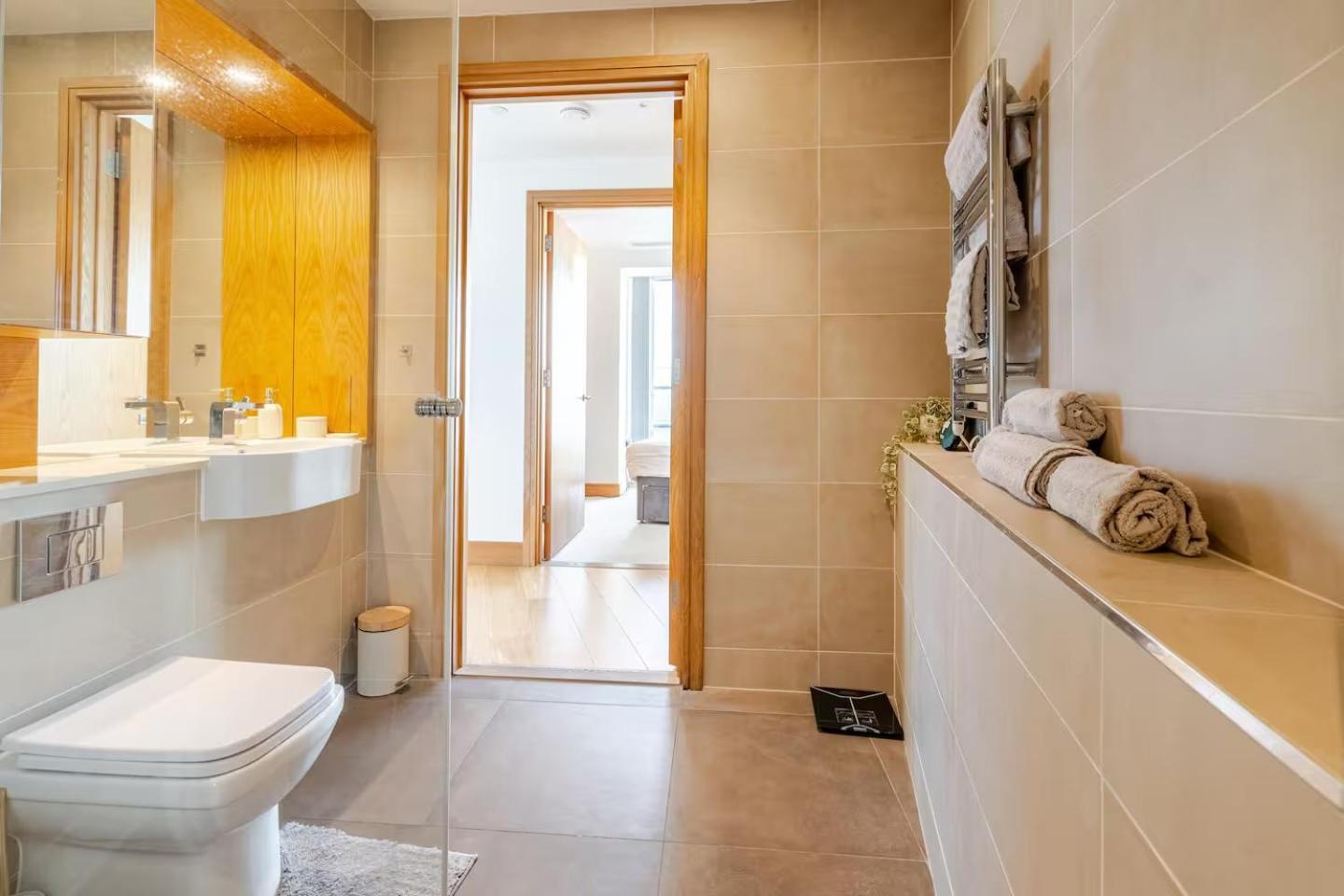 Luxurious Canary Wharf Aptartment - Outstanding View! Appartement Londen