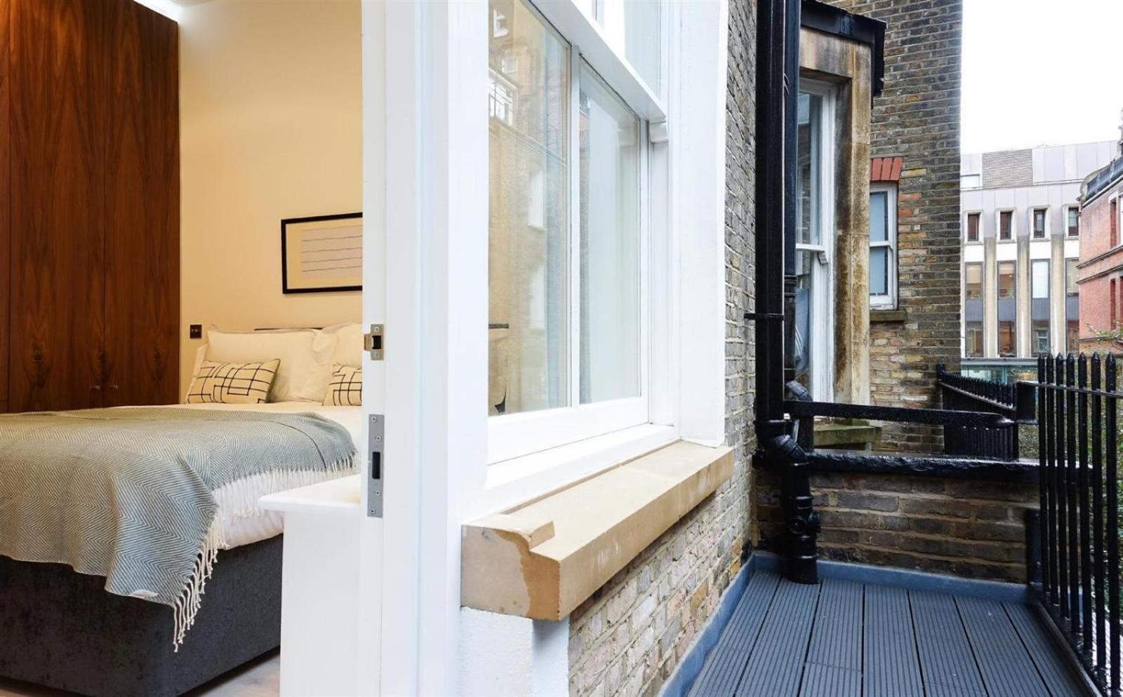 Clarges- Hsk Luxury Londres