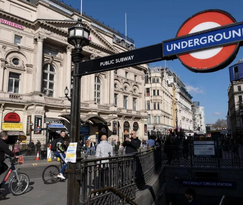 Piccadilly * Londen