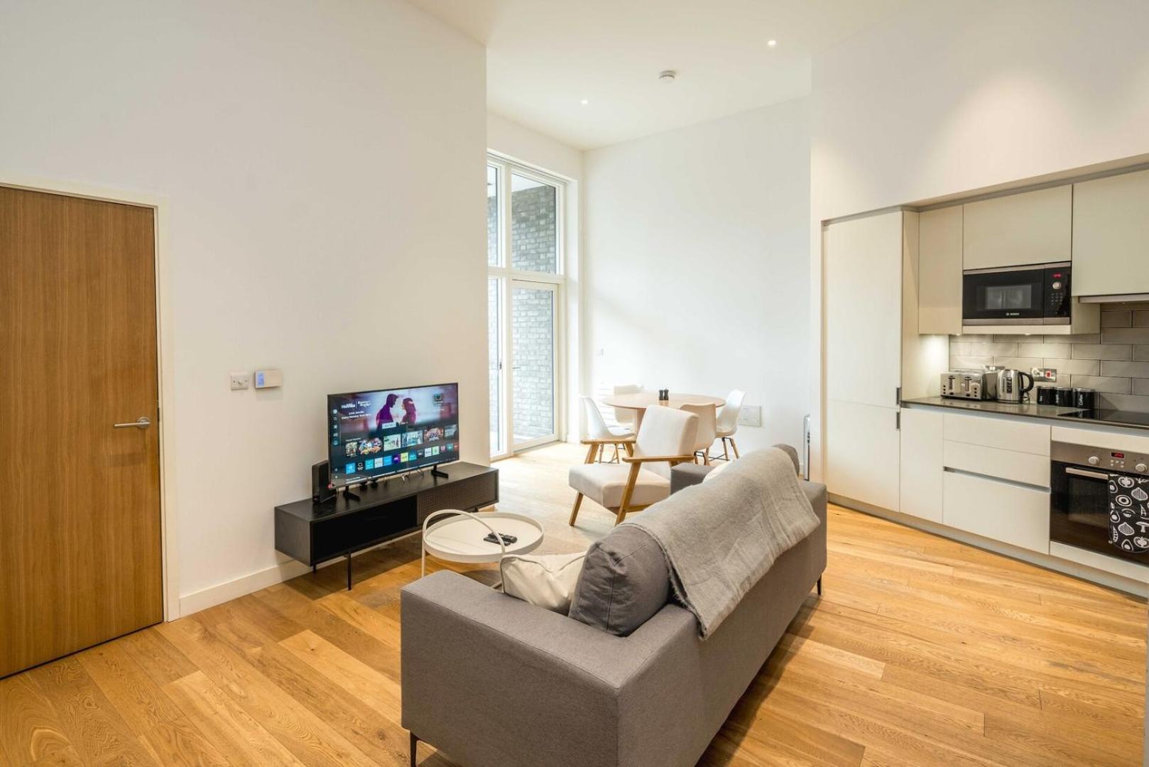 Modern 2 Bed Flat Near O2 & Canary Wharf Appartement *