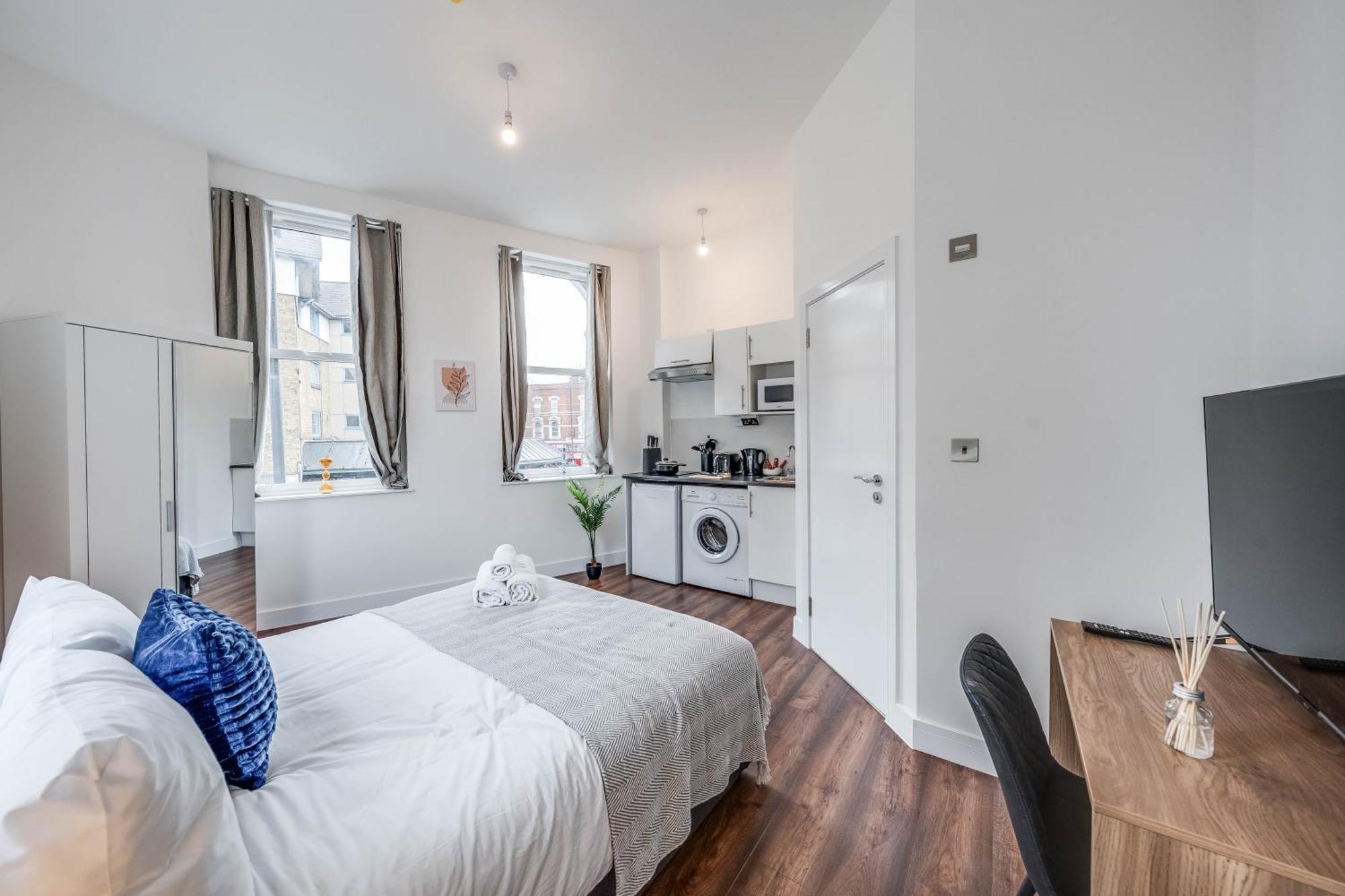Camberwell High Spec 6-studio Unit Block Appartement