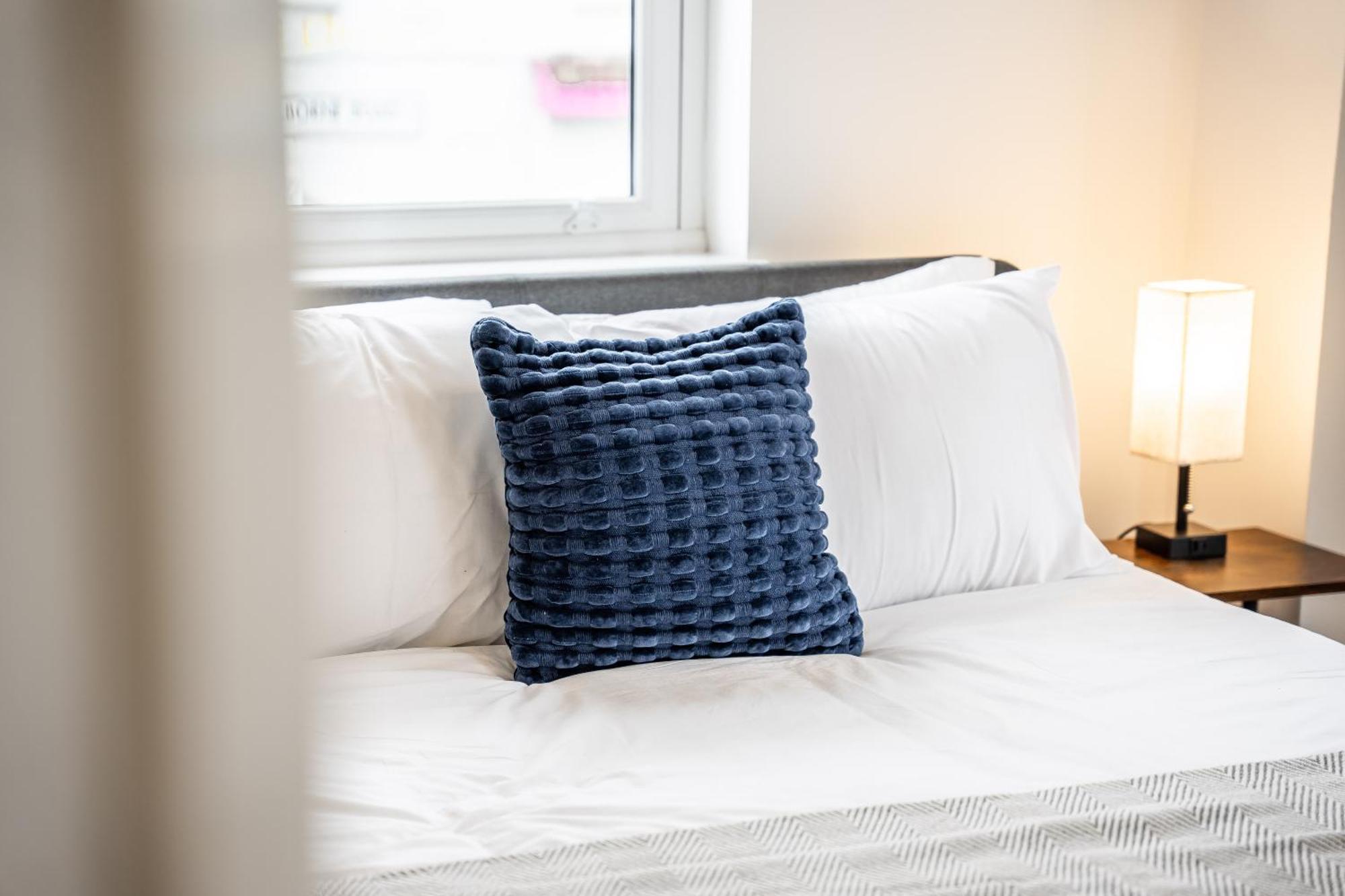 Camberwell High Spec 6-studio Unit Block Appartement *