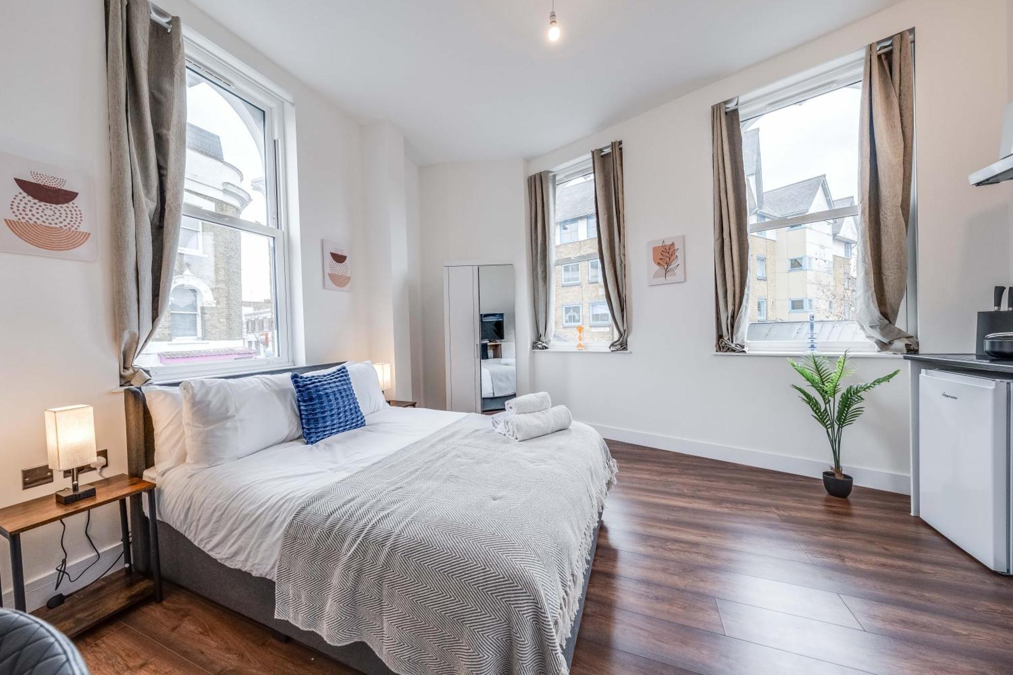 Camberwell High Spec 6-studio Unit Block Londres