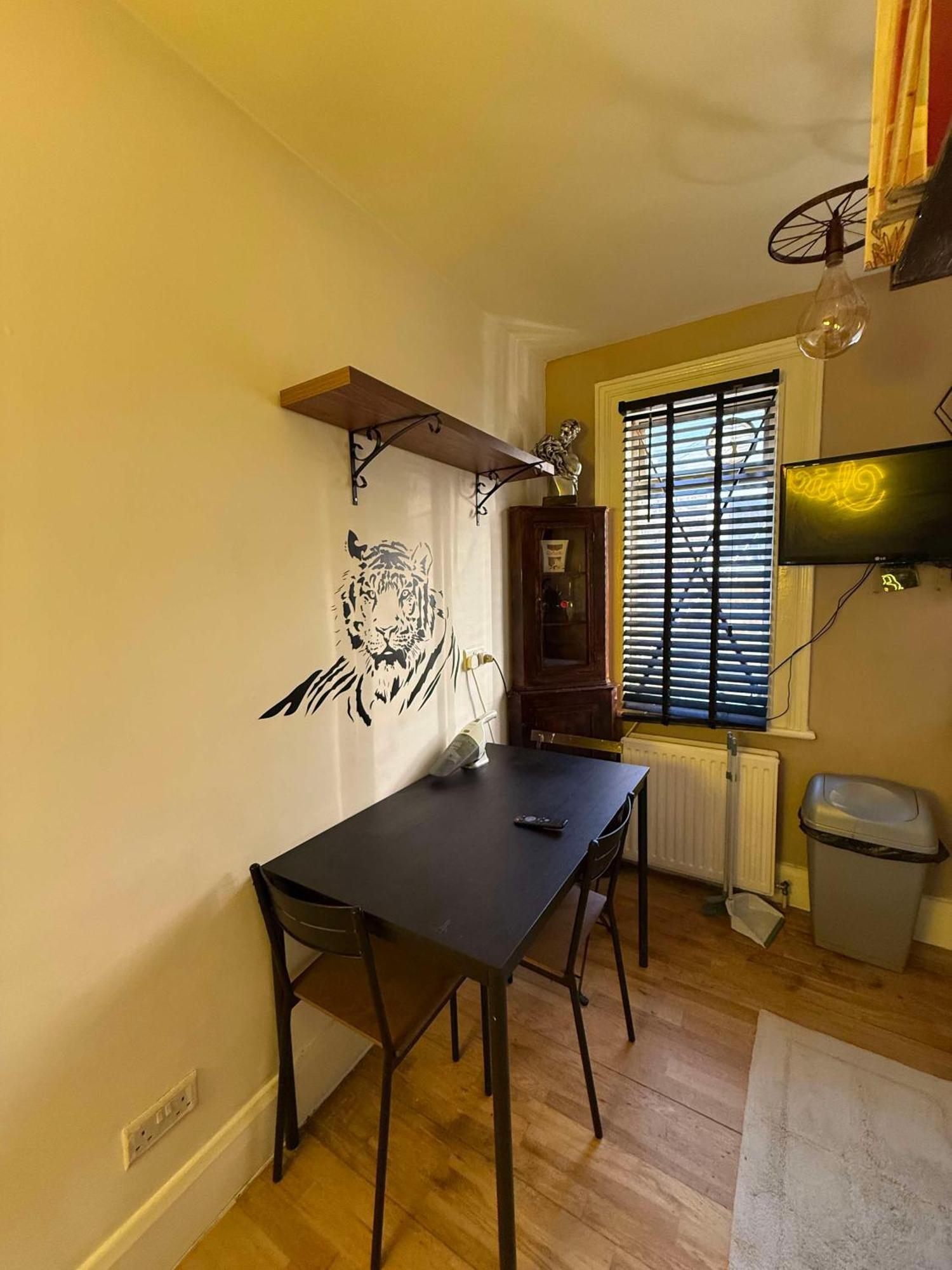 Studio London Londres