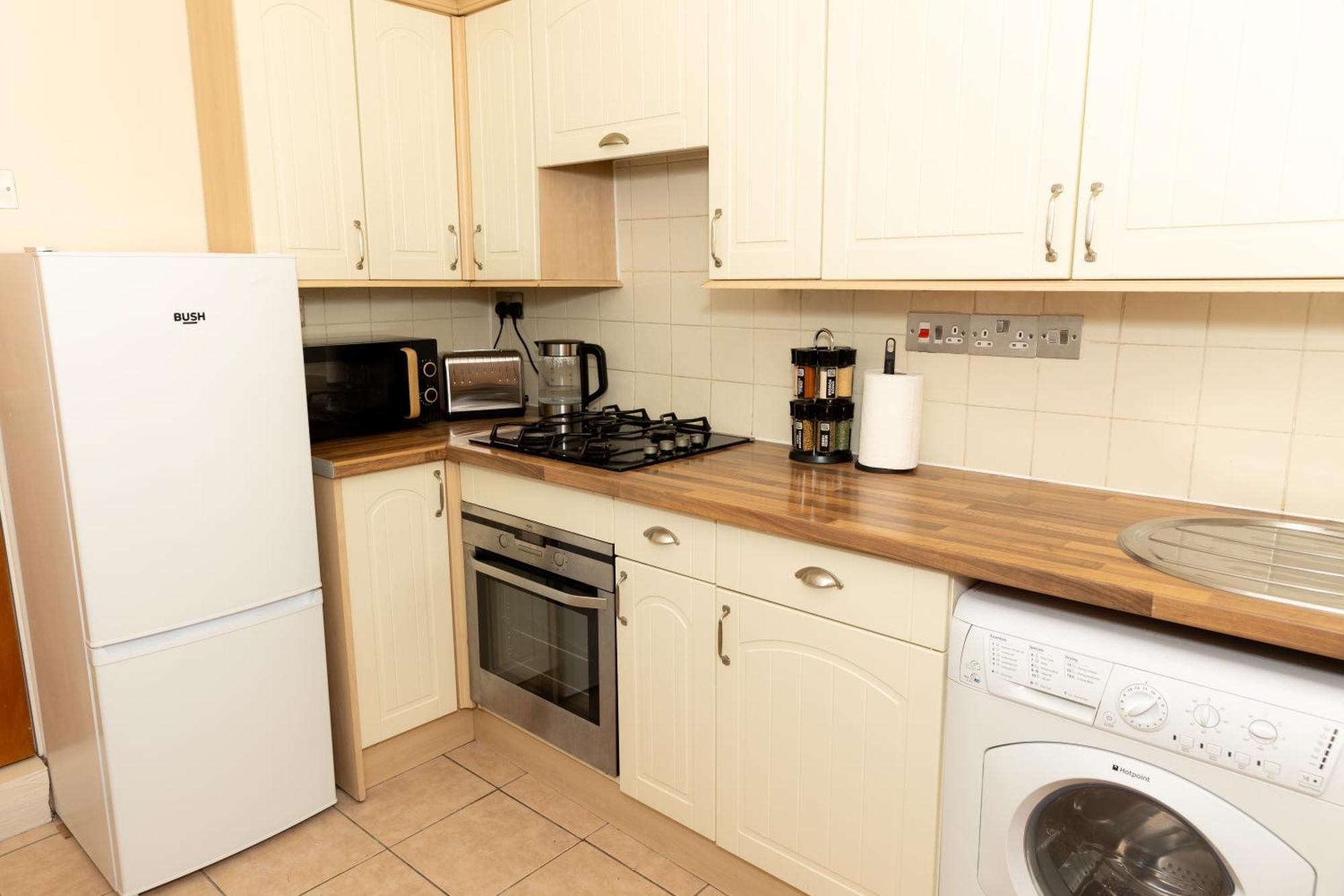 Cosy Turkey Oak Flat In Hackney Appartement
