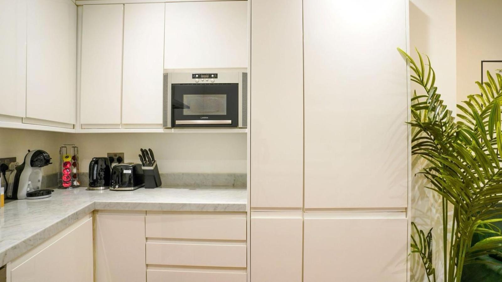 Appartement Hyde Park & Oxford Street Elegant House 2br 2ba *