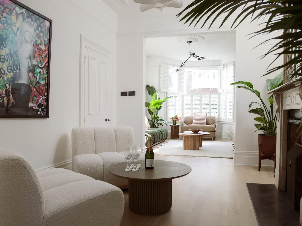 Luxury 5-bedroom Town House In Brook Hébergement de vacances Londres