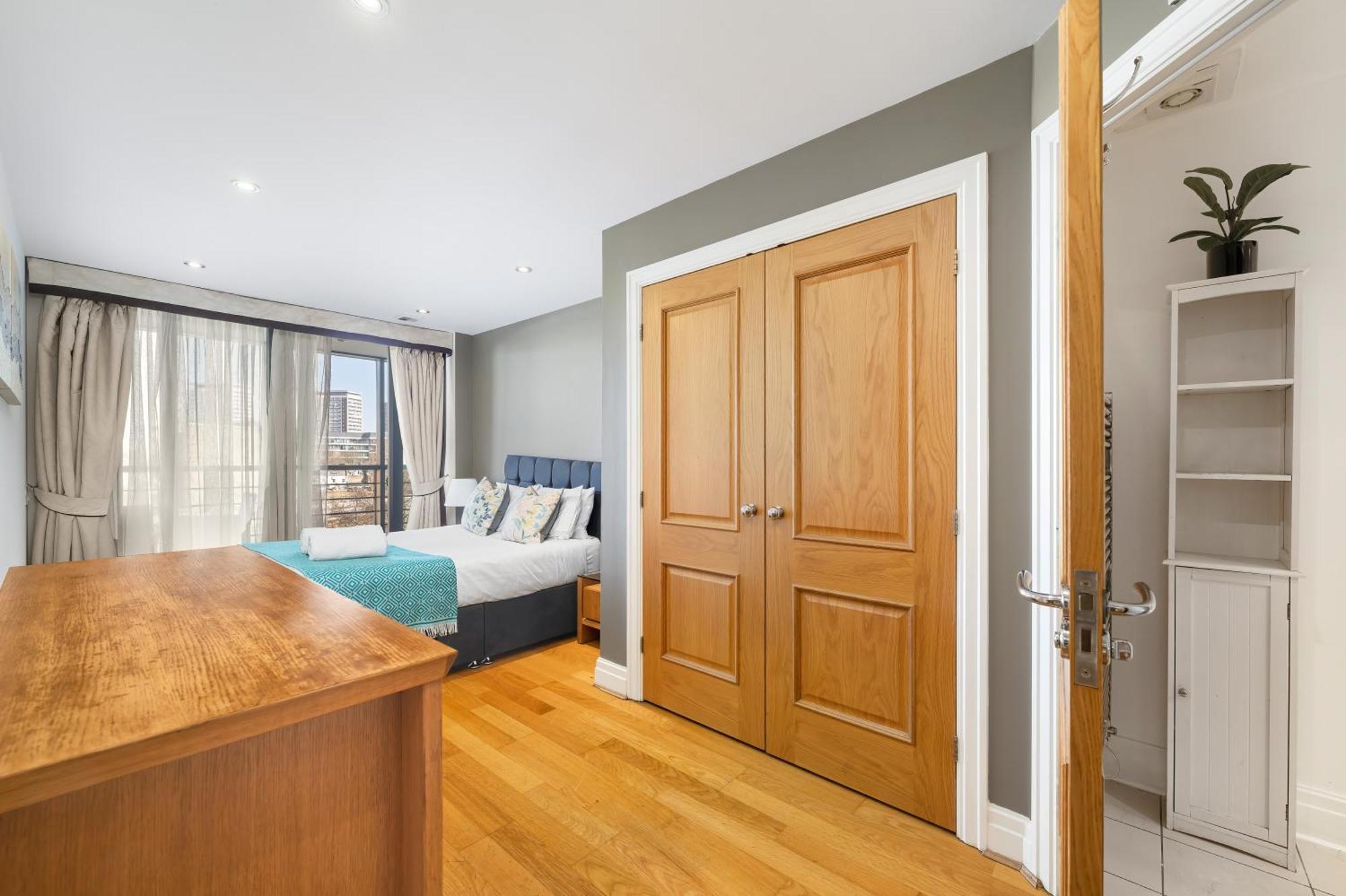 Modern Paddington Station 2 Bedroom * Londres