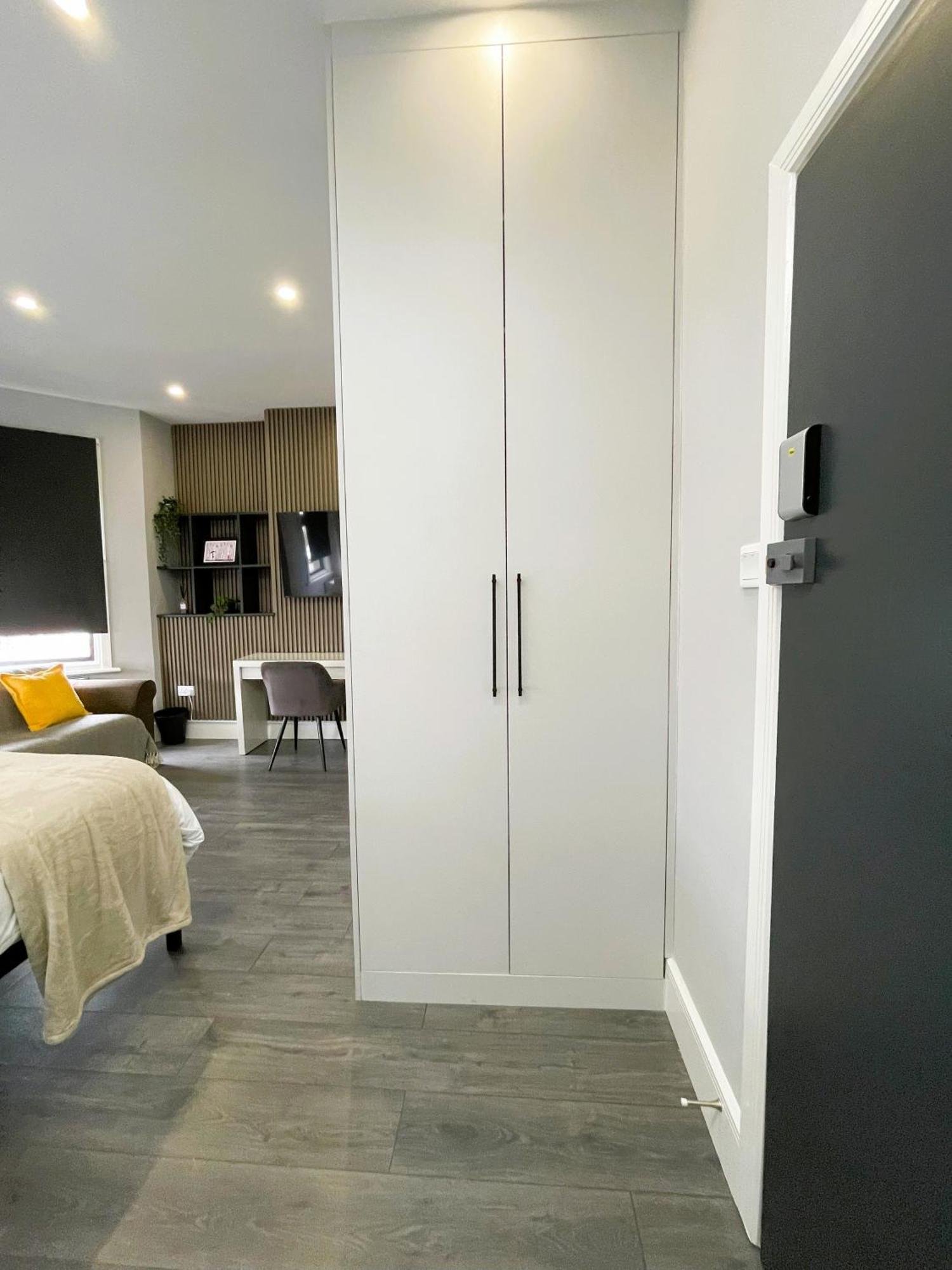 Luxury In Vibrant Area Accommodatie bij particulieren