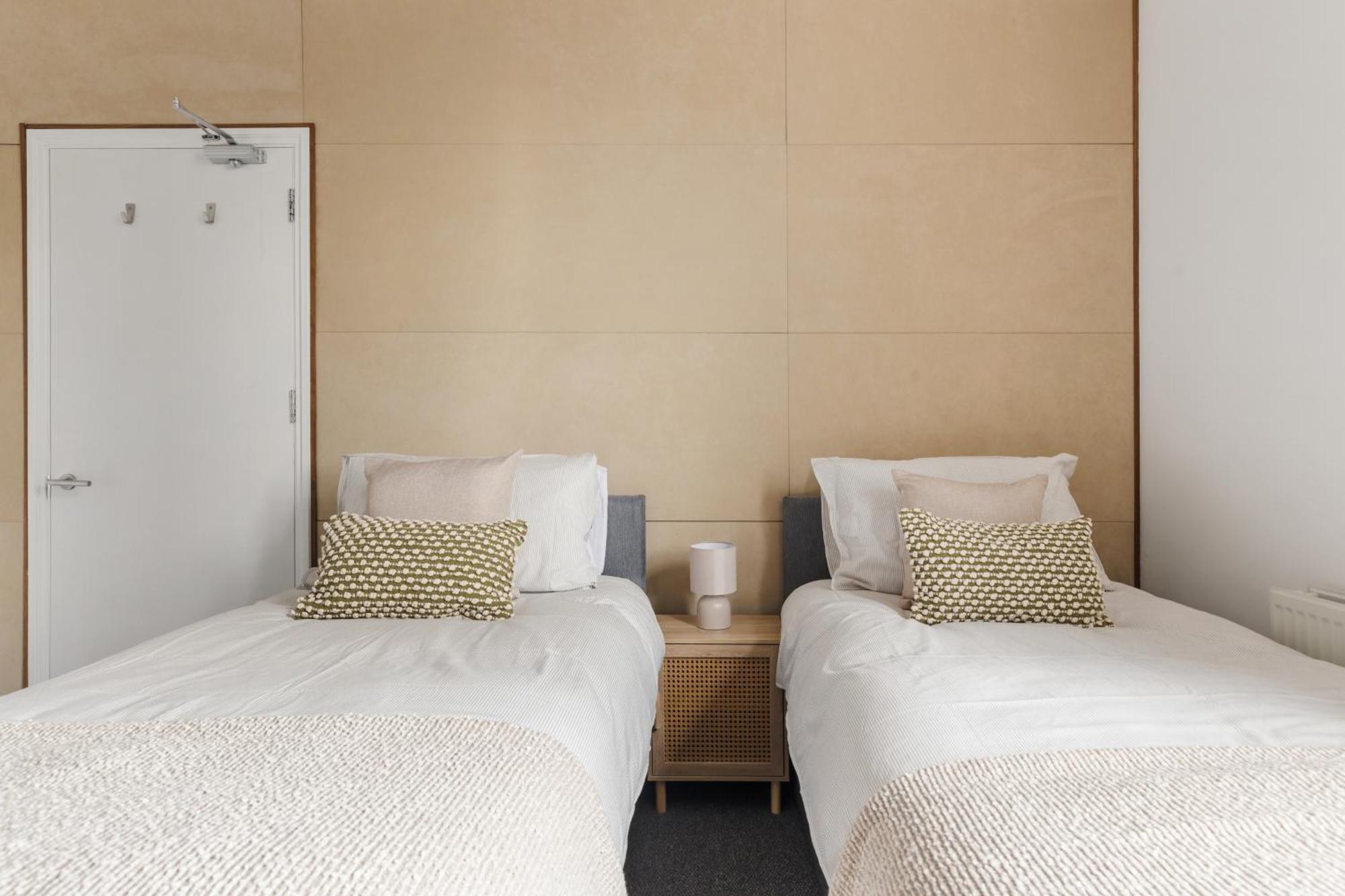 Modern 3br In London, Huge Terrace & Sleeps 10 Apartamento