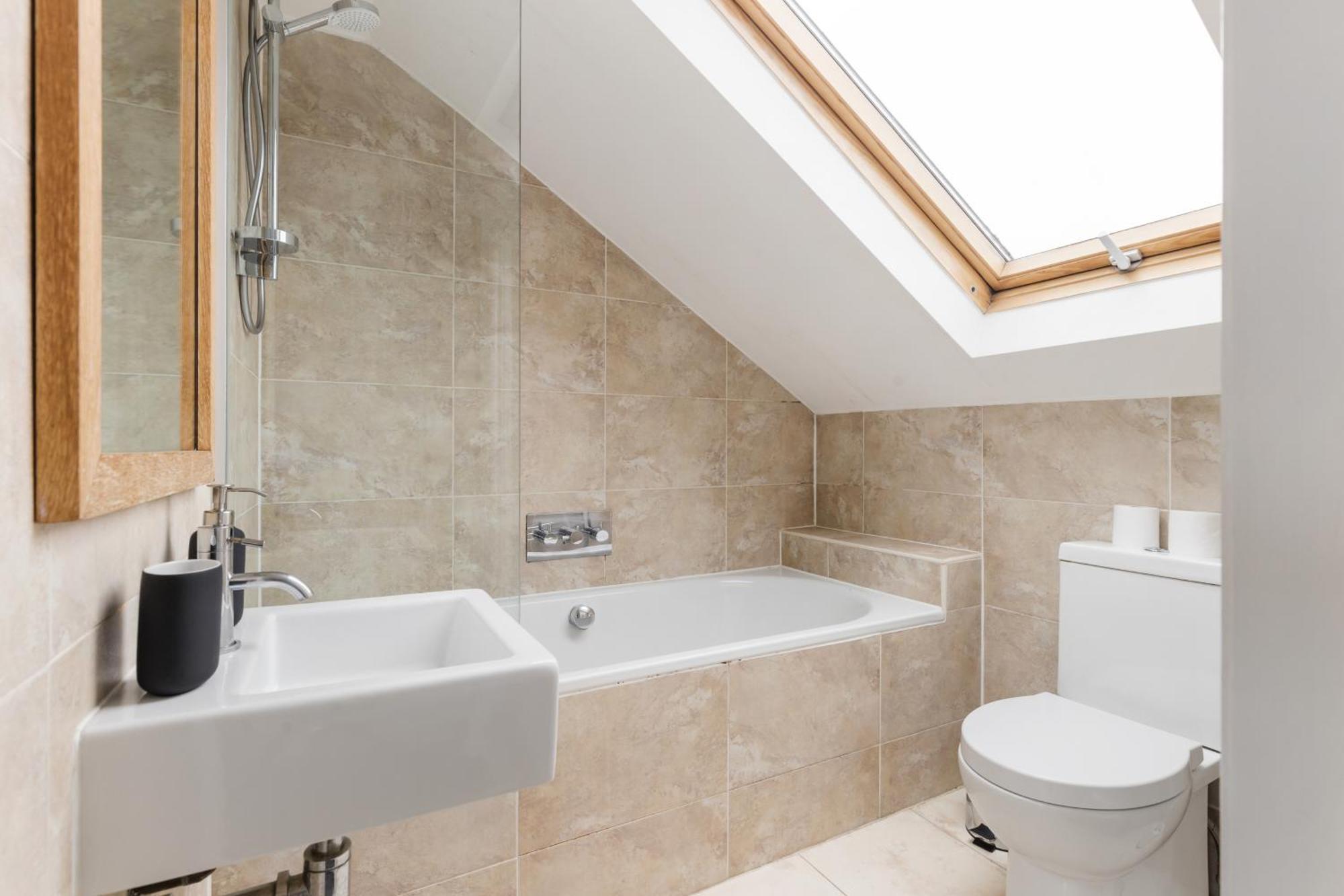 Apartamento Modern 3br In London, Huge Terrace & Sleeps 10