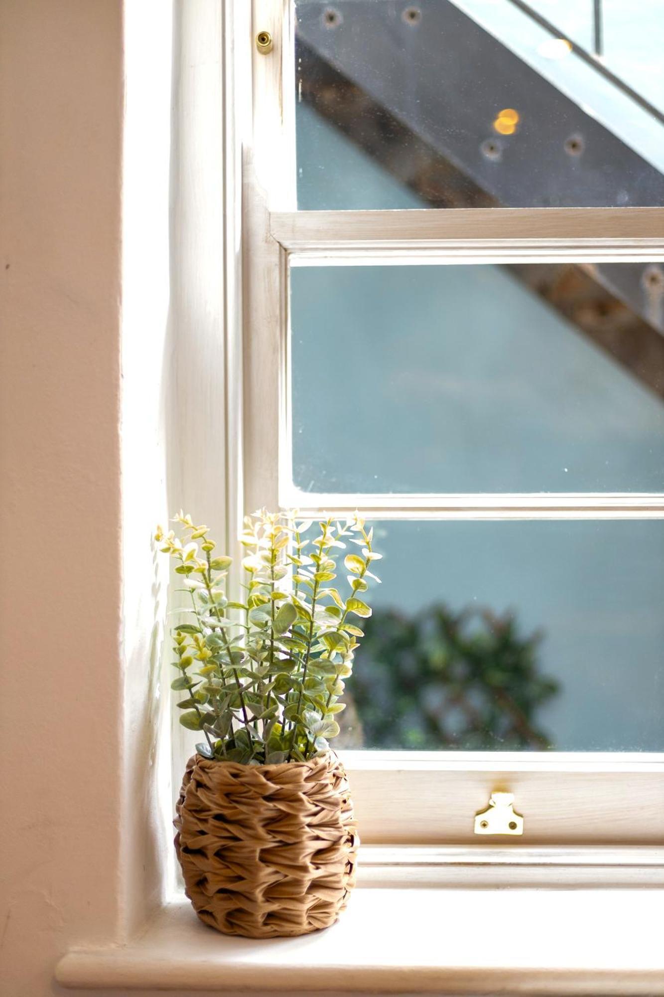 Albert Apt Londres