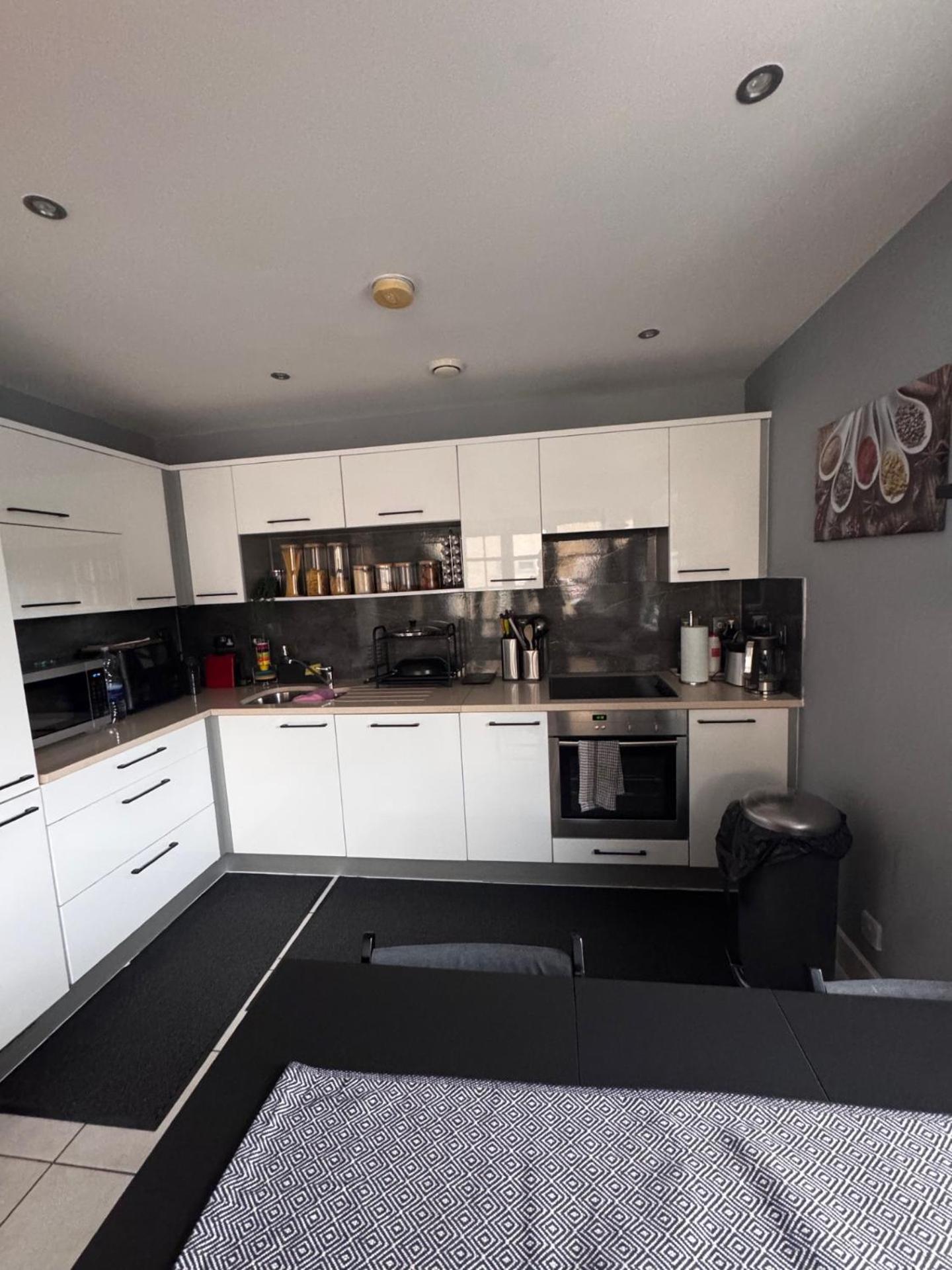 Séjour chez l'habitant Cosy Private With Private Bathroom - Your Perfect Gateway! *
