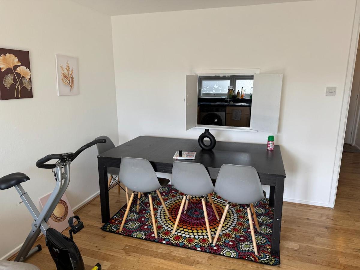 Modern 2 Bedroom Terrace Appartement Londres