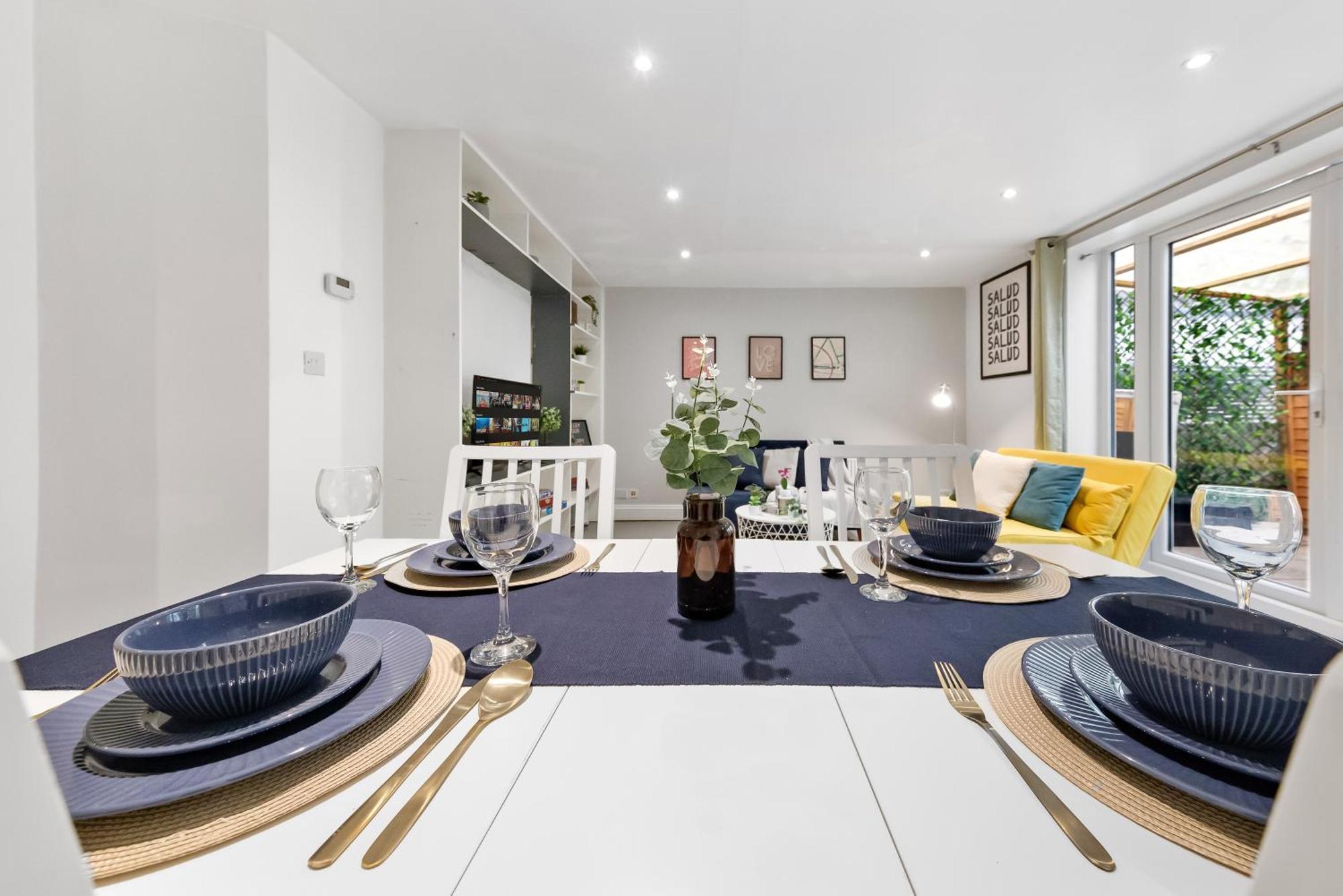 Cosy Two Bedroom Luxury Living - Hideaway Paddington & Westminster Сasa de vacaciones Londres