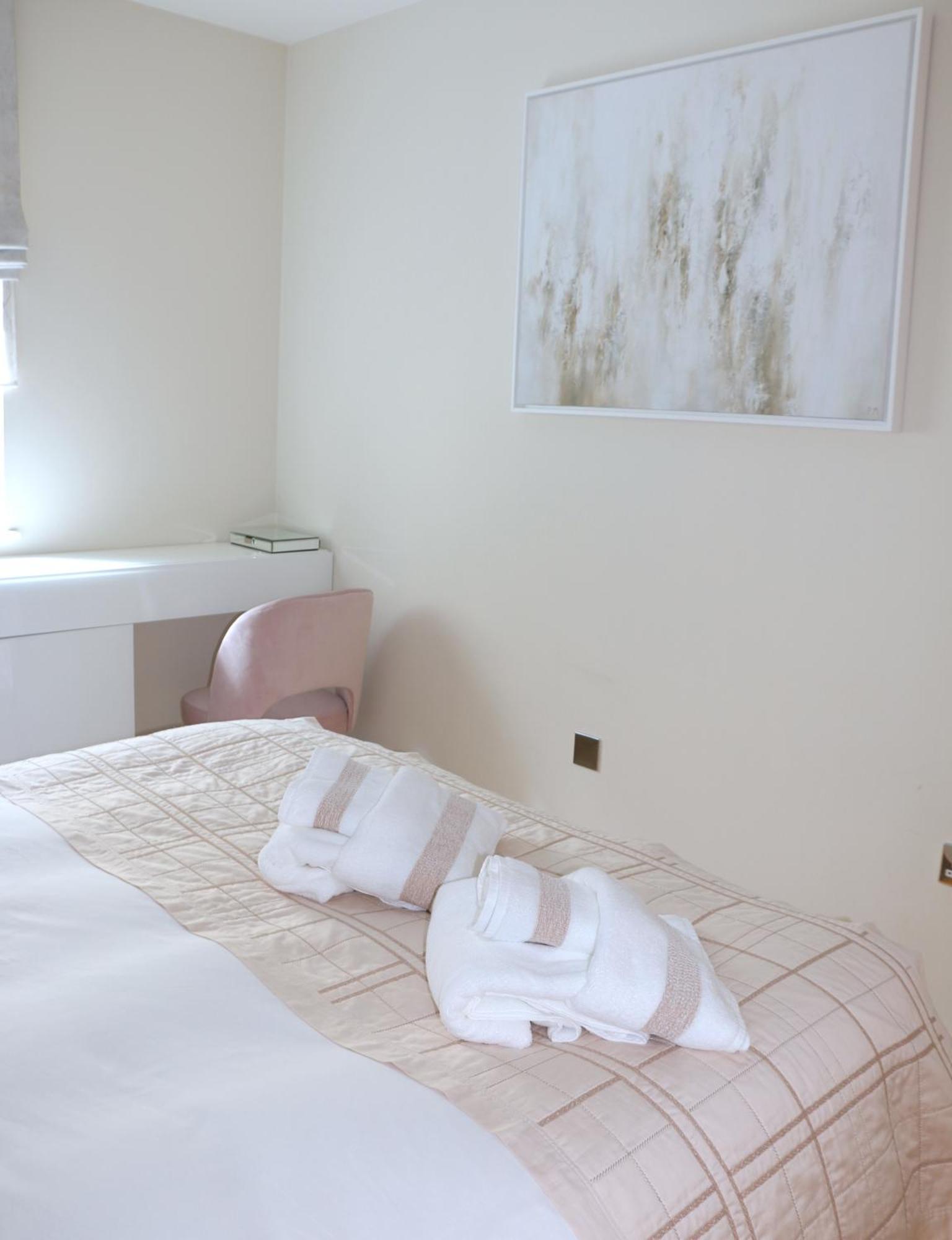 Elegant Designer By Chelsea Bridge & Battersea Power Station Appartement Londres