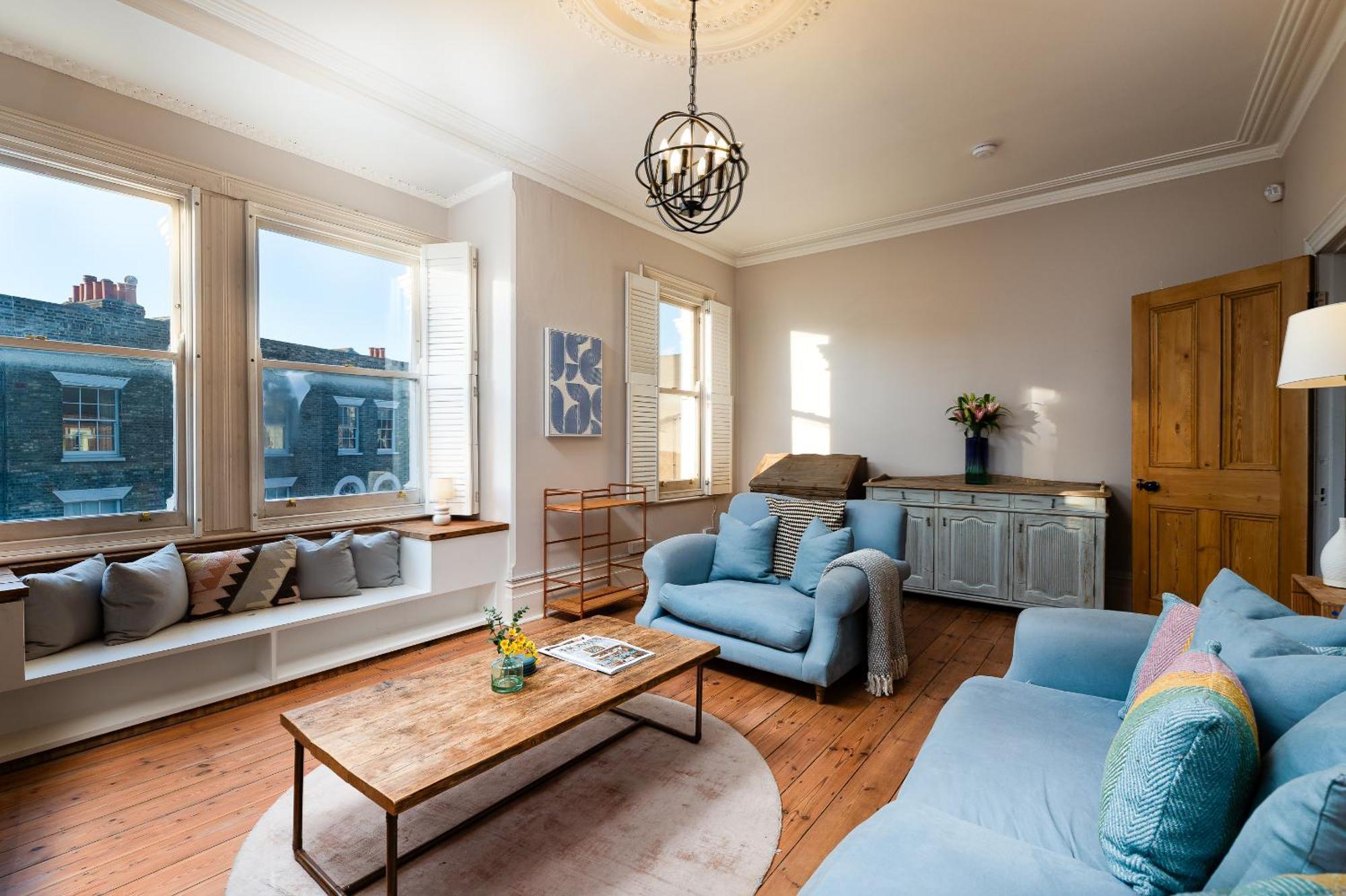 Vesto Three Bedroom Duplex In Clapham Appartement Londres